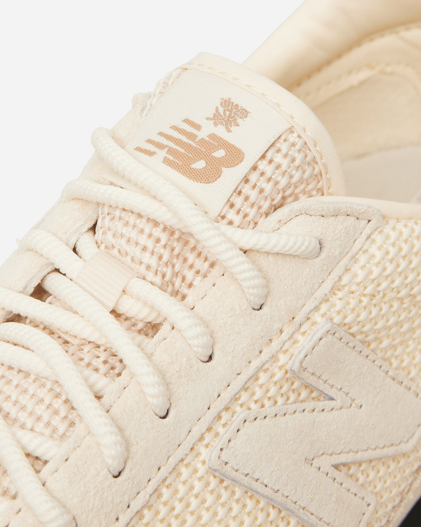 New Balance UGTR4DY Grey D Sneakers Low UGTR4DY