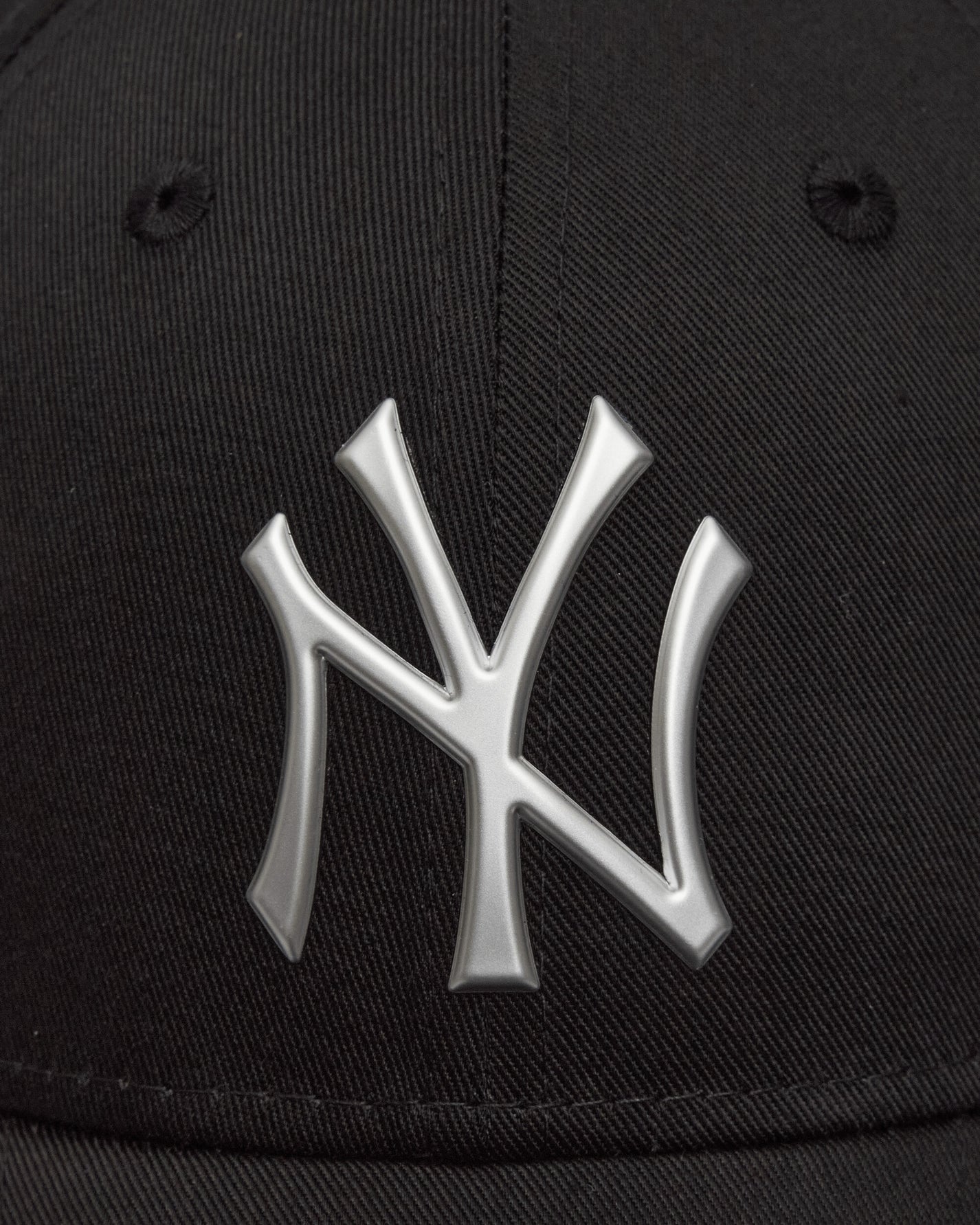 New Era Metallic 9Forty Neyyan Blkmts Black Hats Caps 60771846 001