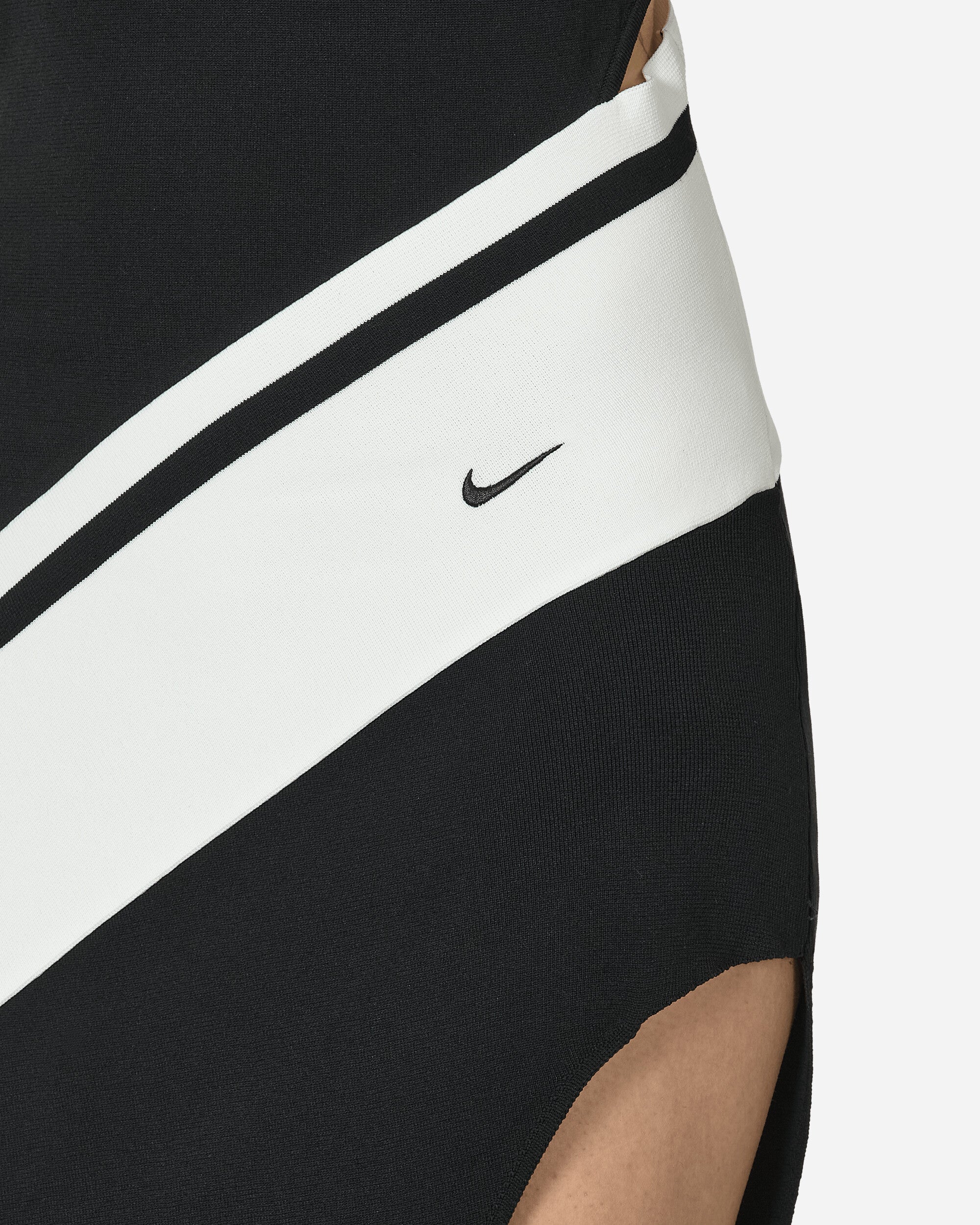 Nike Wmns Nsw Assym Knit Dress Mdc Black/White Dresses Dress Mid FN2305-010