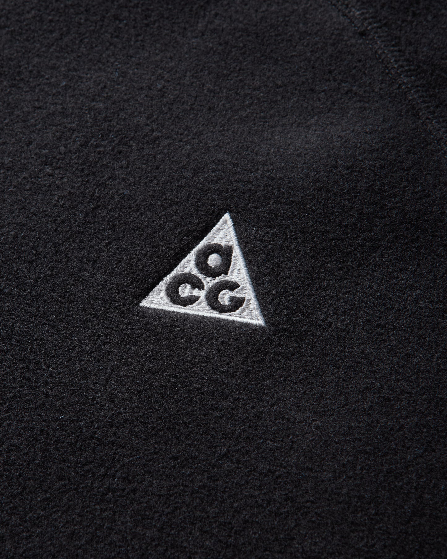 Nike U Acg Wolf Tree Fz Jkt Black/Black/Black/Summit White Coats and Jackets Fleece Jackets IF0964-010