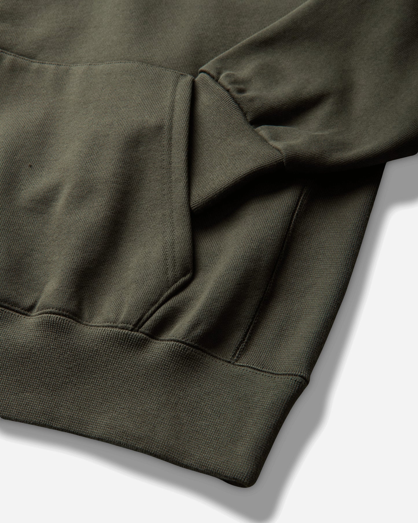 Nike Nike Energy Hoodies Cargo Khaki Sweatshirts Hoodies IO8747-325