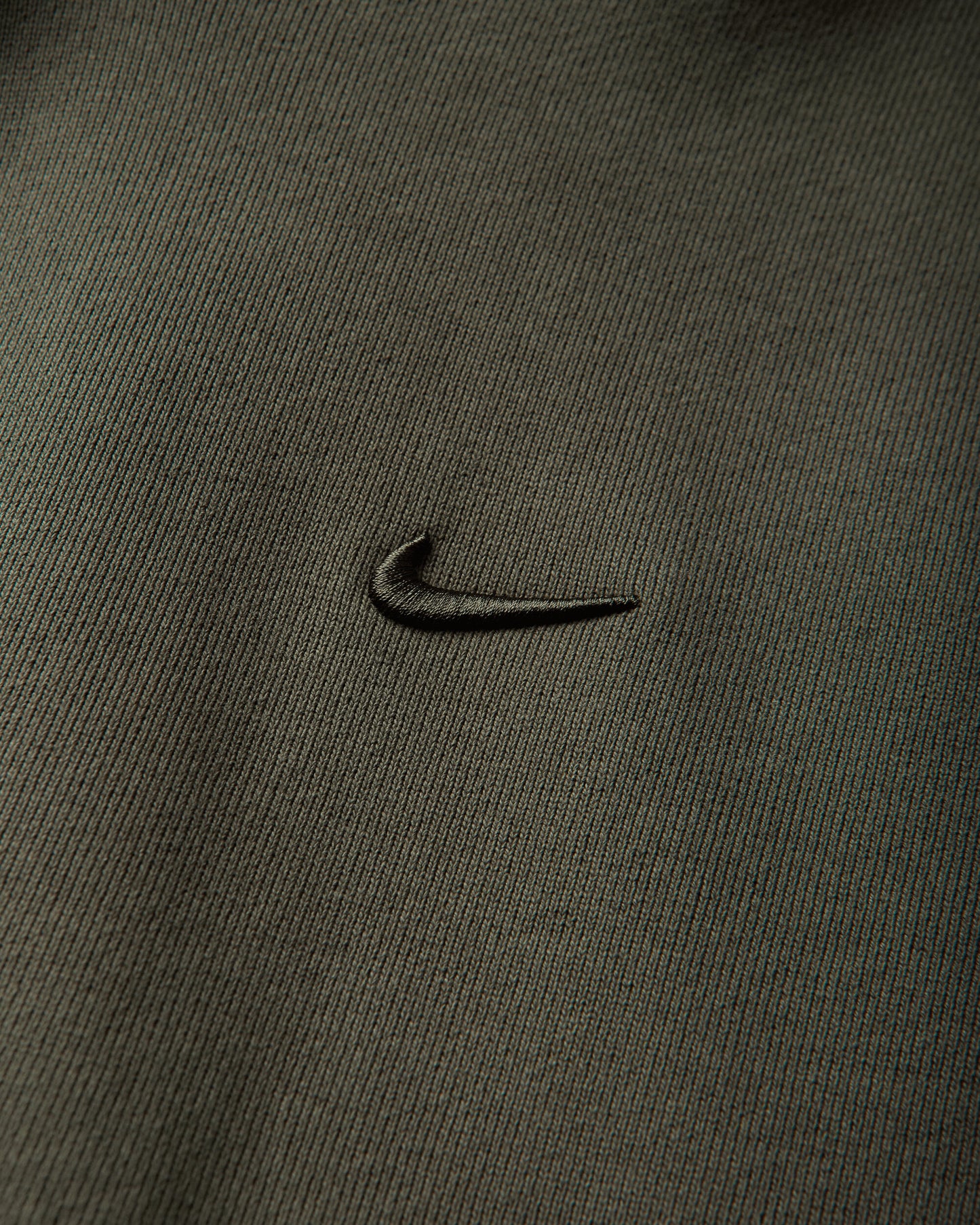 Nike Nike Energy Hoodies Cargo Khaki Sweatshirts Hoodies IO8747-325