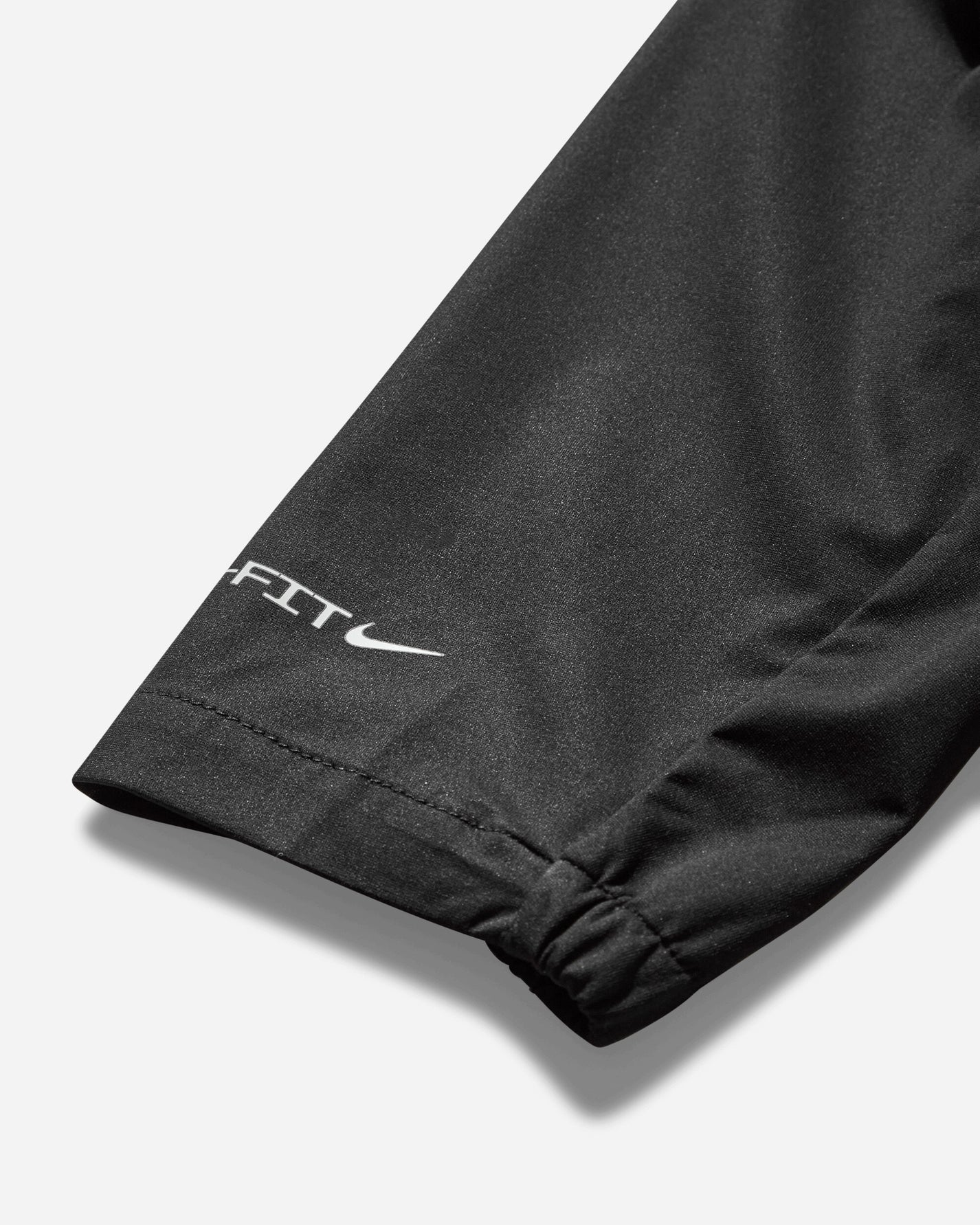 Nike M Nk Sf Aeroswft Brtble Jkt Black/Summit White Coats and Jackets Jackets FZ9039-010