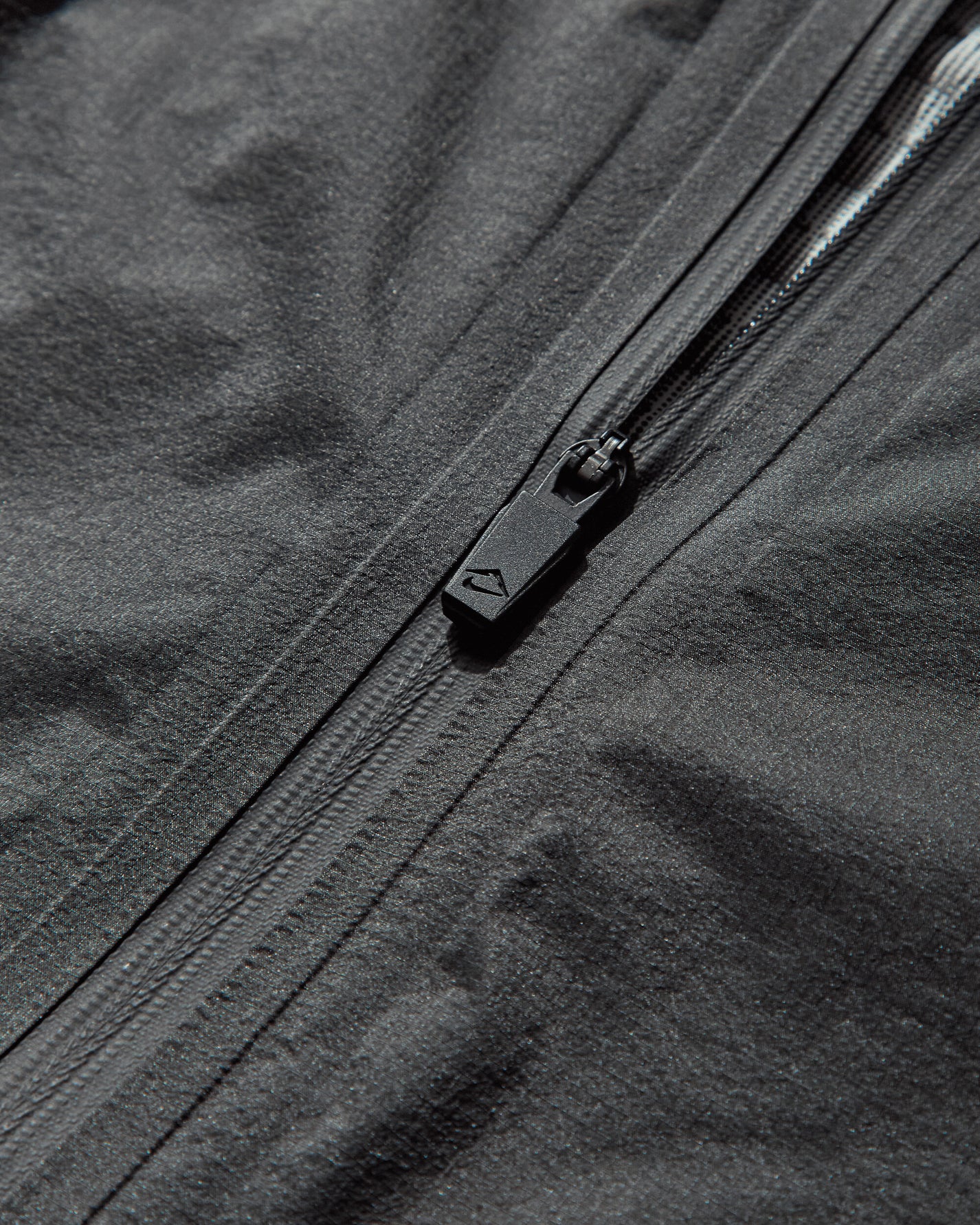 Nike M Nk Sfadv Trailwnd Wtrprf Jkt Anthracite/Summit White Coats and Jackets Jackets HV2146-060