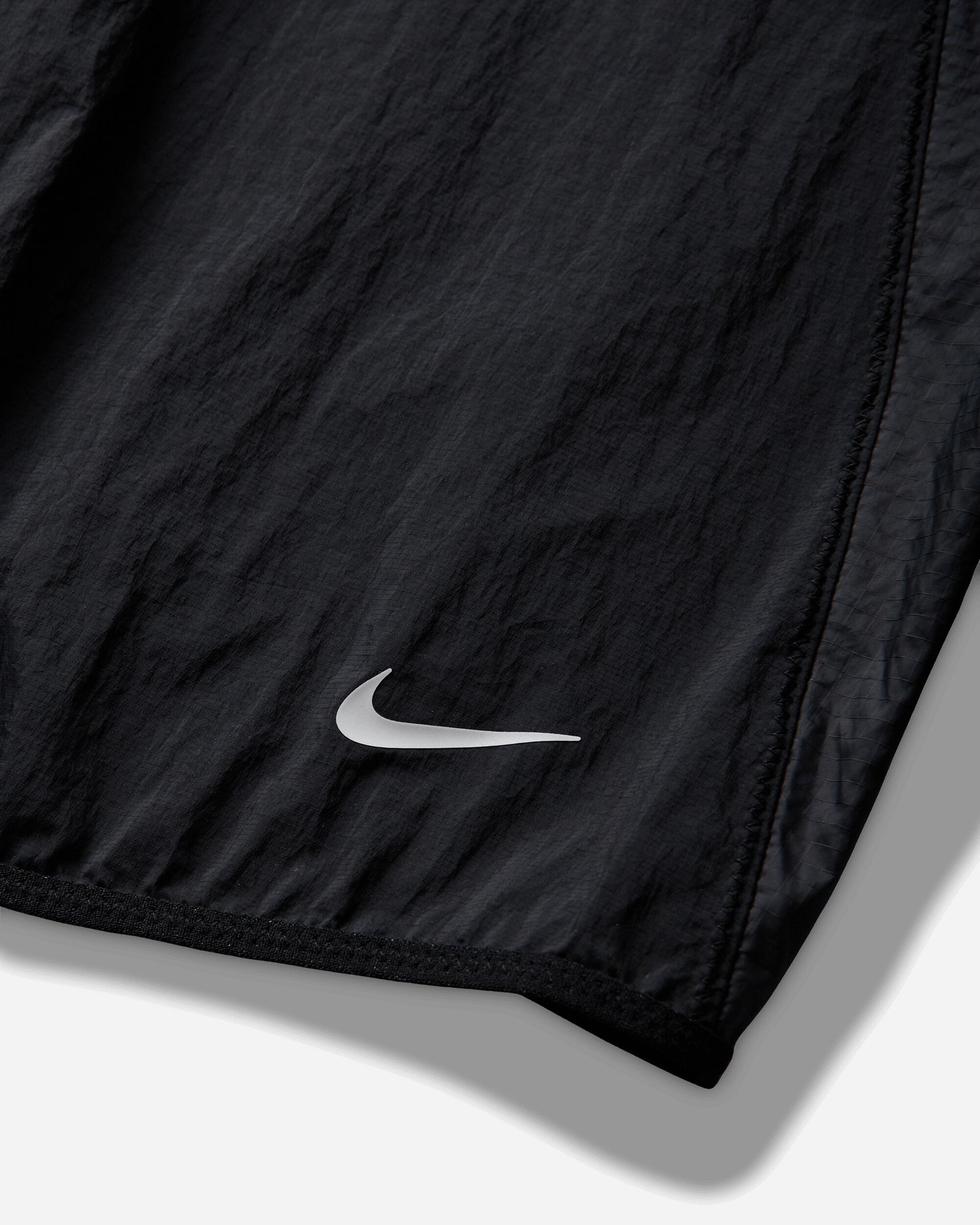 Nike Nike Acg "aireez" Men's Uv Jacket Black/Black/Summit White Coats and Jackets Jackets IF2104-010