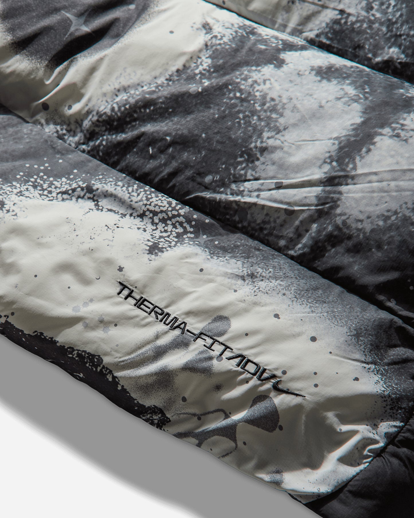 Nike Nike Acg "lunar Lake" Men's Therma-Fit Adv Jacket Anthracite/Black Coats and Jackets Jackets HV1144-060