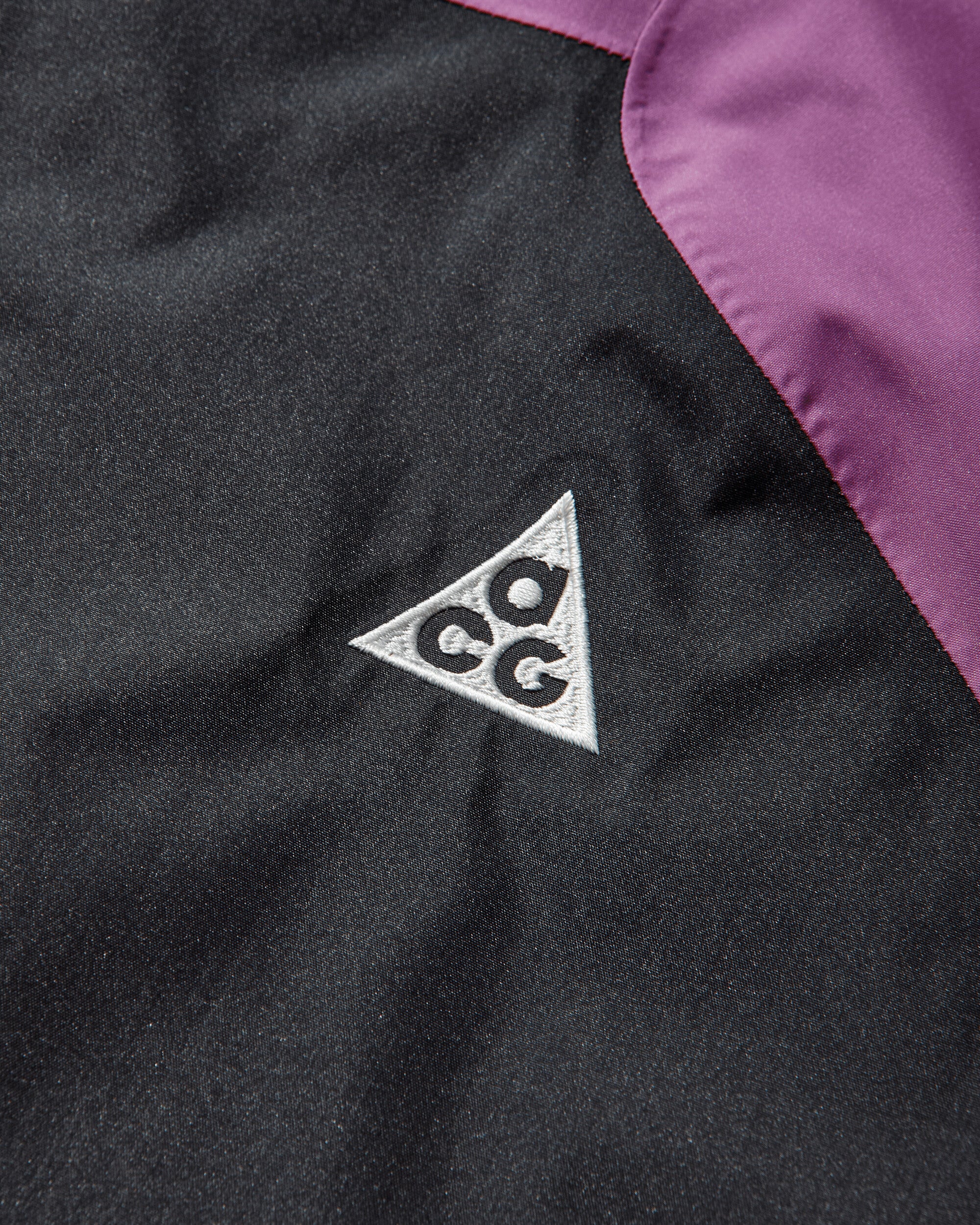 Nike Nike Acg "phantazma" Men's Storm-Fit Adv Jacket Vivid Purple/Black/Summit Whit Coats and Jackets Jackets IF1143-551