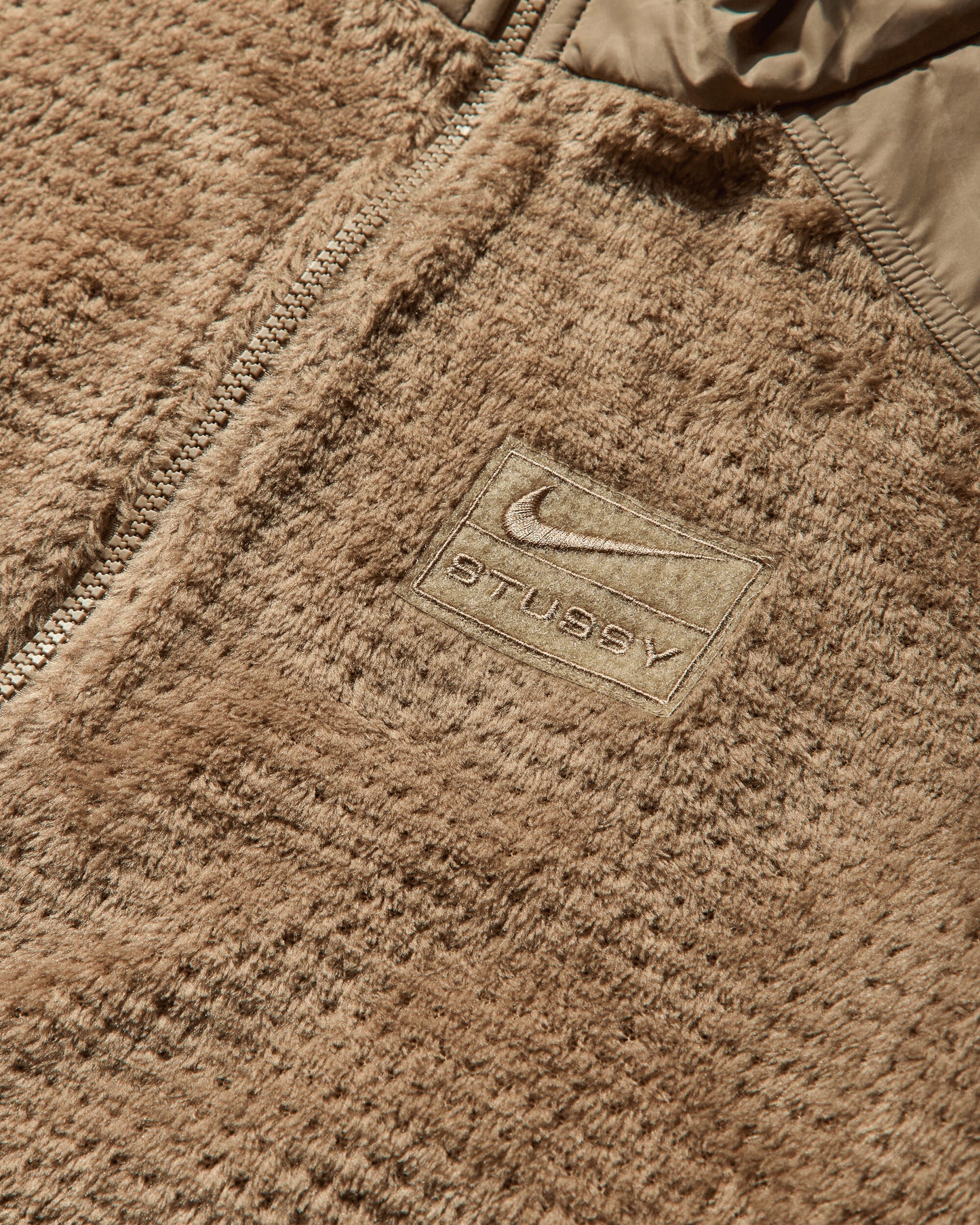 Nike U Nrg Stussy Tctle Lftd Fz Pinenut Coats and Jackets Jackets HQ8524-223