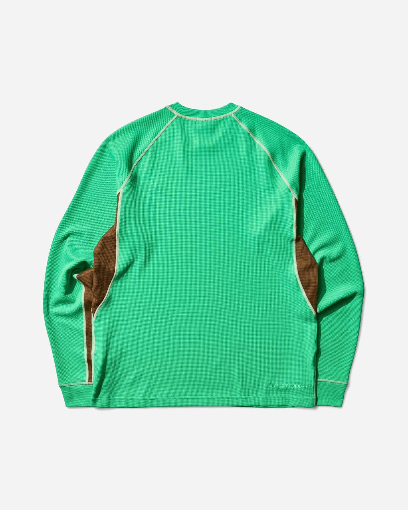 Nike M Acg Dfadv Chinati Ls Bslyr Green Shock/Mosswood Brown T-Shirts Longsleeve HV0585-388