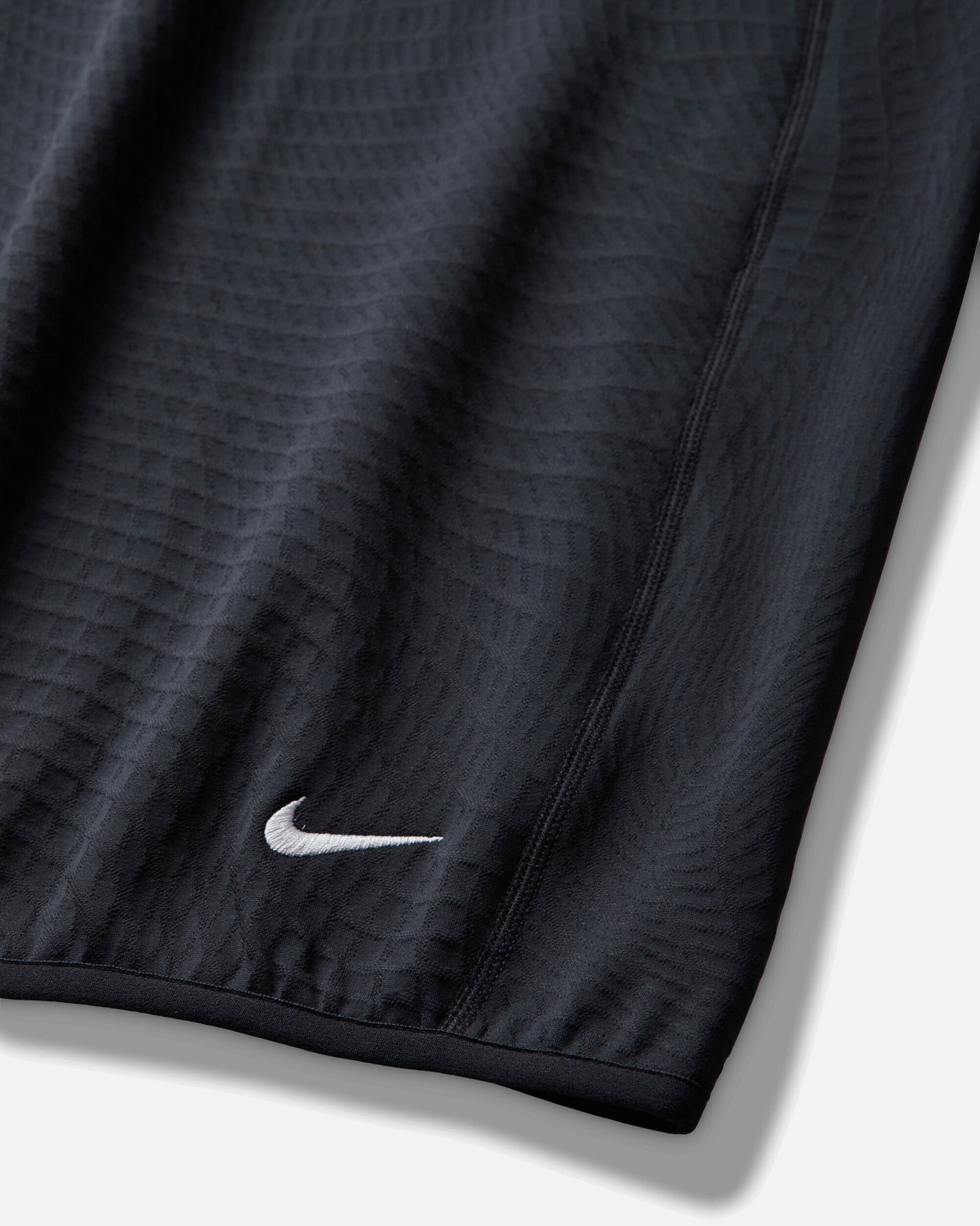 Nike M Acg Tf Wolf Grid Hz Top Black/Summit White T-Shirts Longsleeve IM4233-010