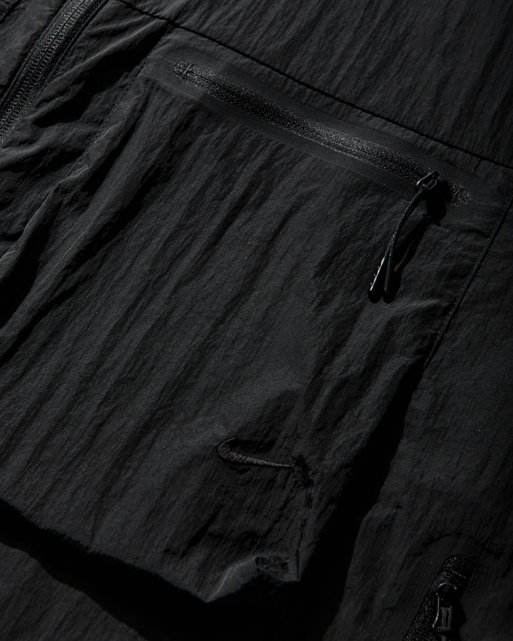 Nike Nike Sportswear Tech Men's Long-Sleeve Utility Shirt Black/Black T-Shirts Longsleeve IF1347-010