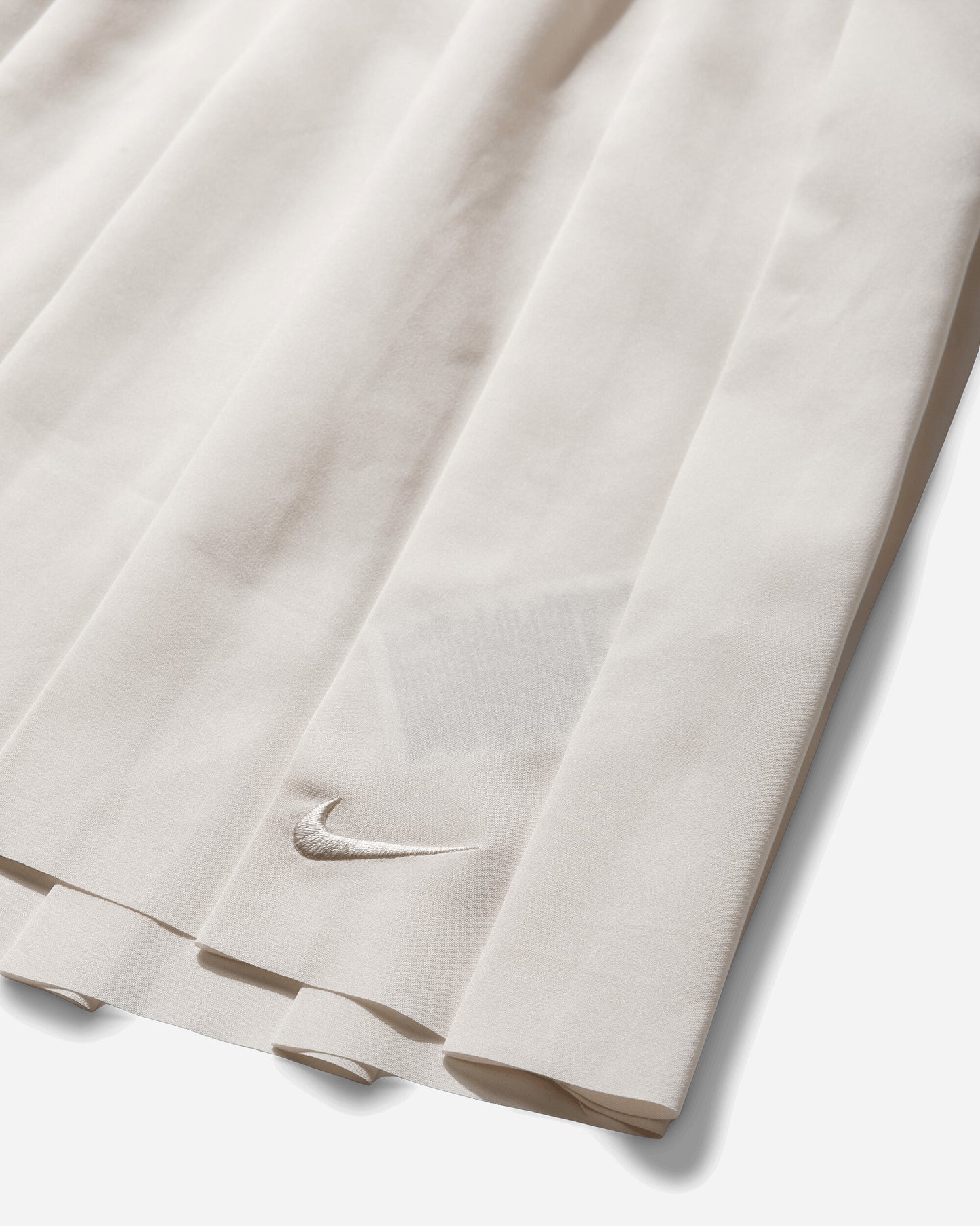 Nike Nike Sportswear Women's Pleated Skirt Chalk/Chalk Skirts Midi IF0589-103