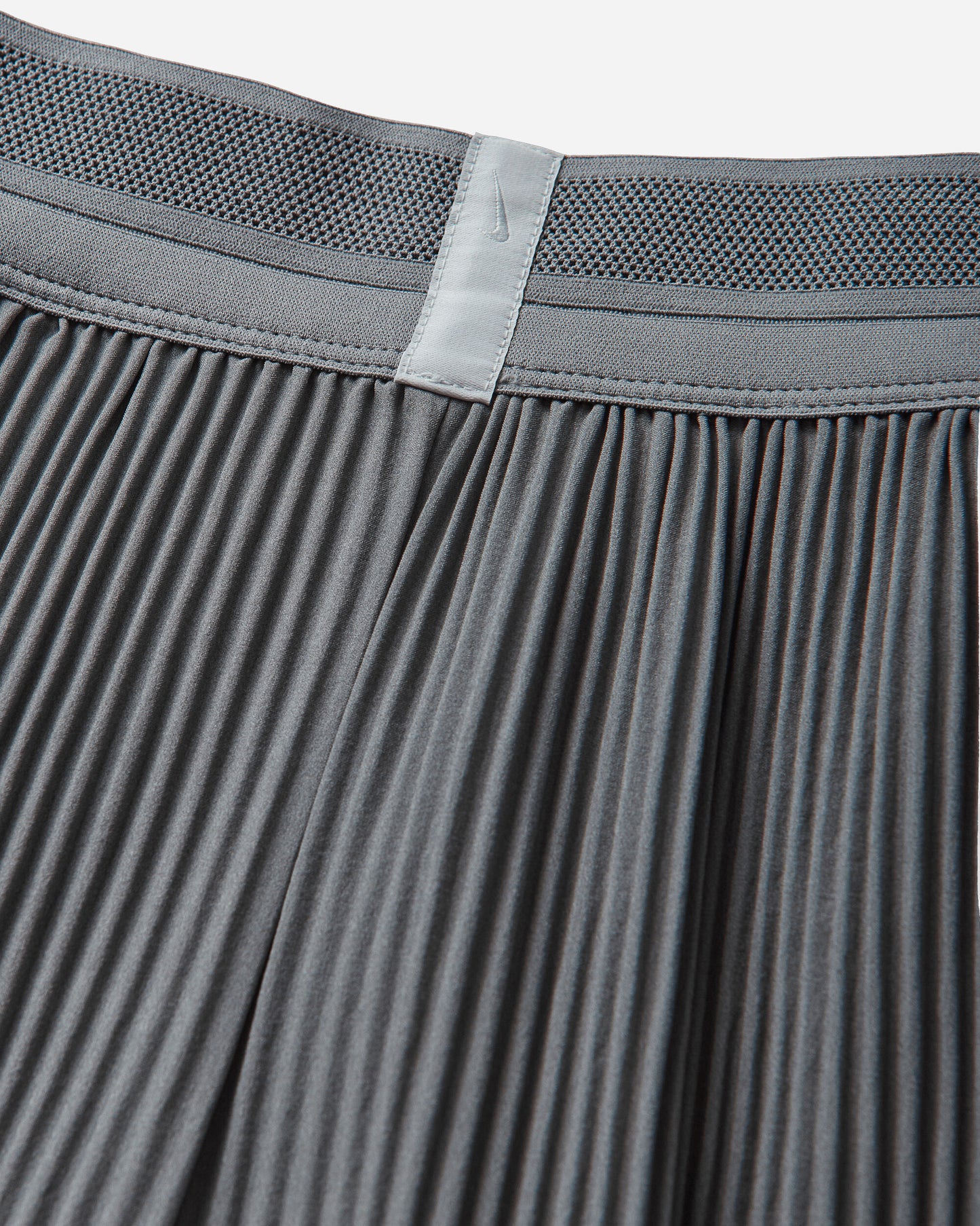 Nike Wmns Nike Aeroswift Isamaya Ffrench Smoke Grey/Pure Platinum Shorts Short IU2033-084