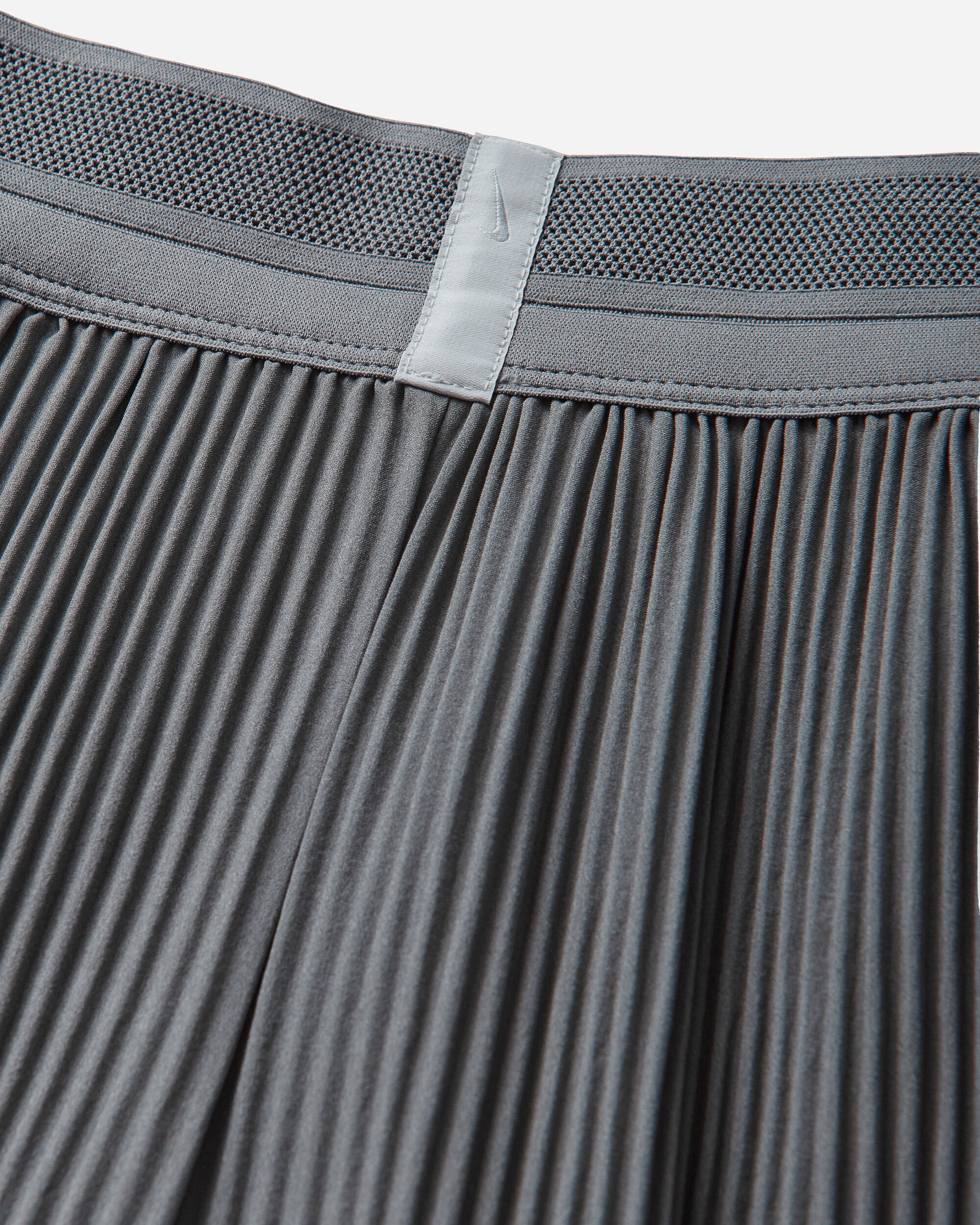Nike Wmns Nike Aeroswift Isamaya Ffrench Smoke Grey/Pure Platinum Shorts Short IU2033-084
