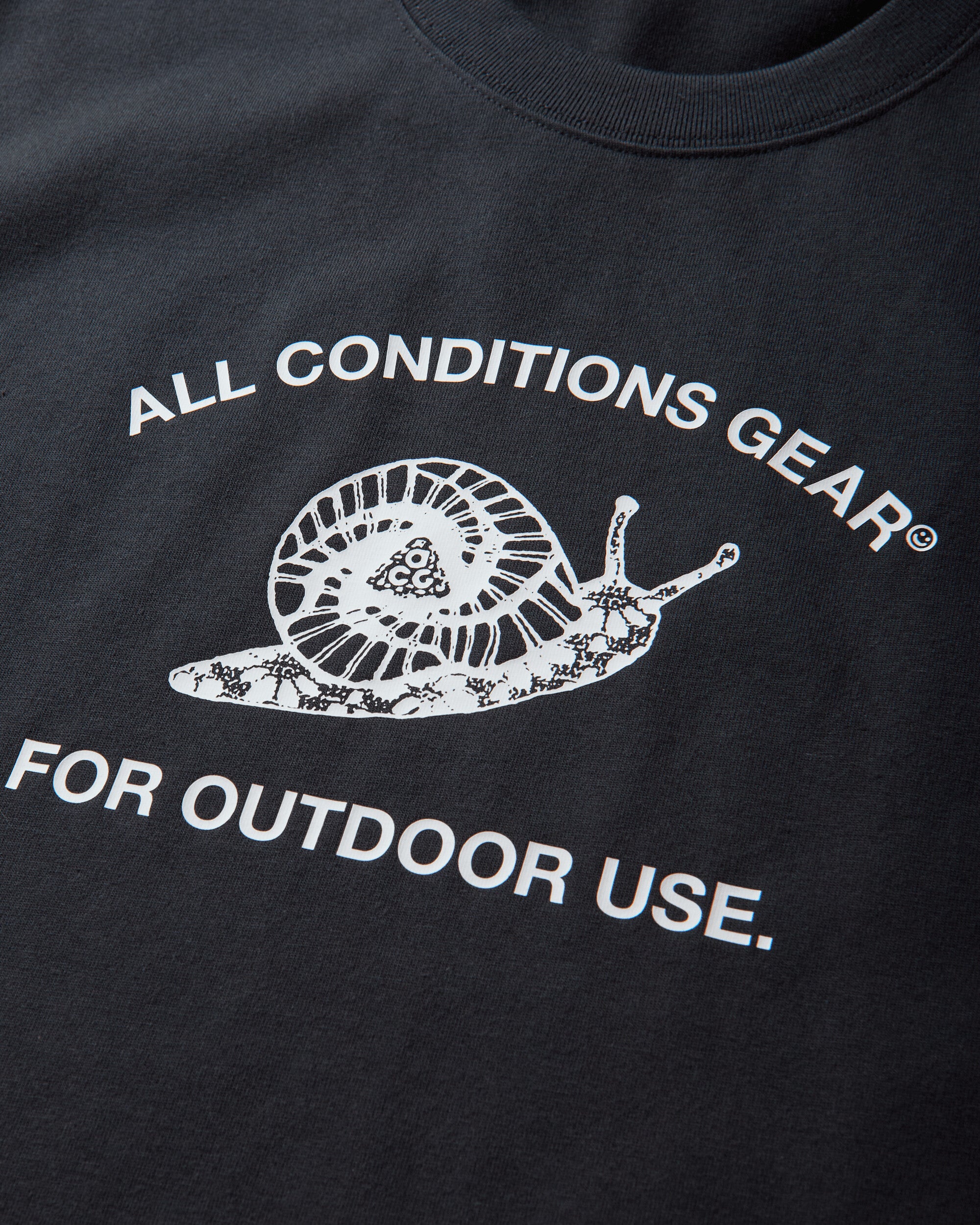Nike M Acg Df Tee Lse Mystery Snail Black T-Shirts Shortsleeve IM6179-010