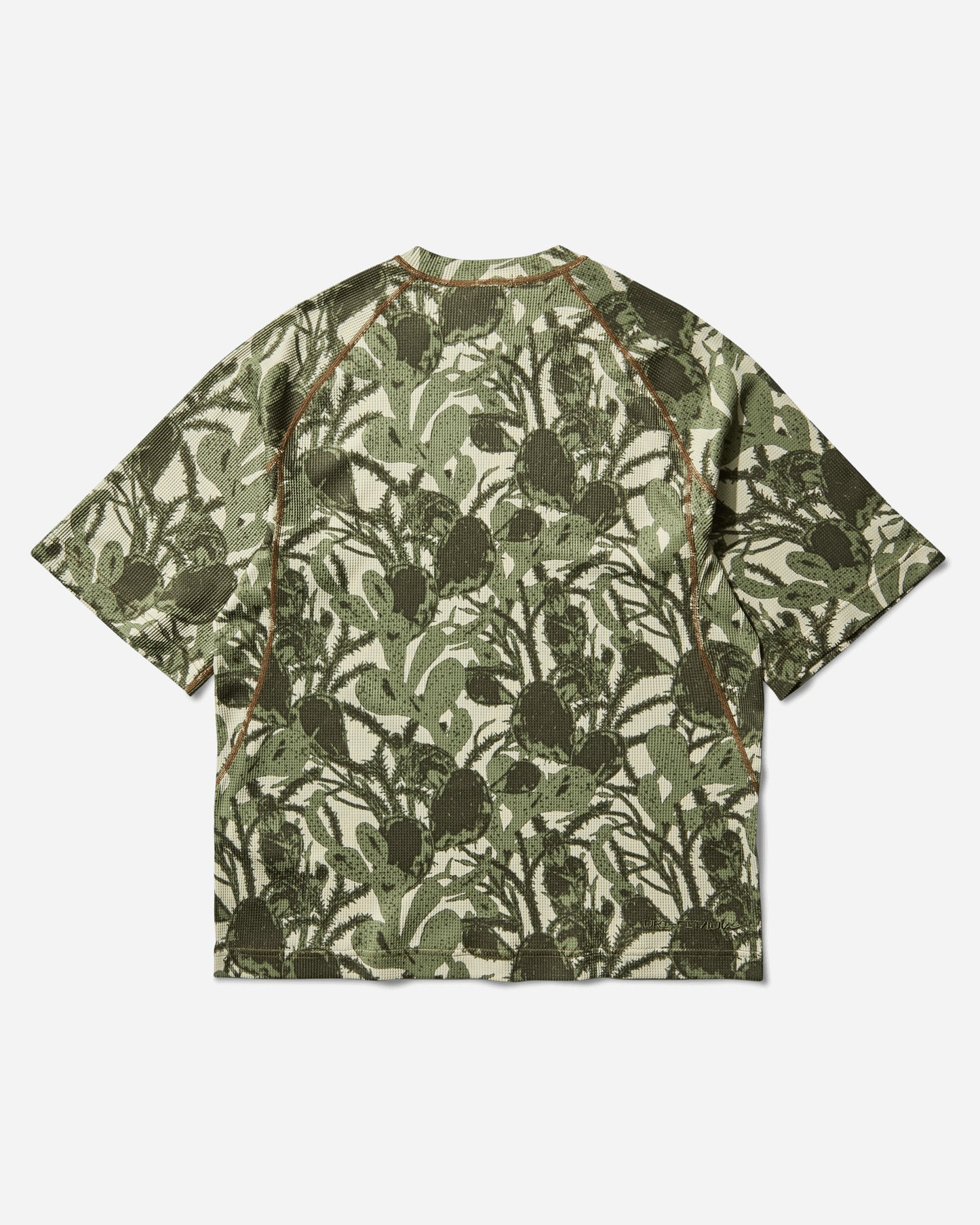 Nike M Acg Dfadv Chinati Ss Aop Lt Khaki/Cargo Khaki T-Shirts Shortsleeve HV0587-229