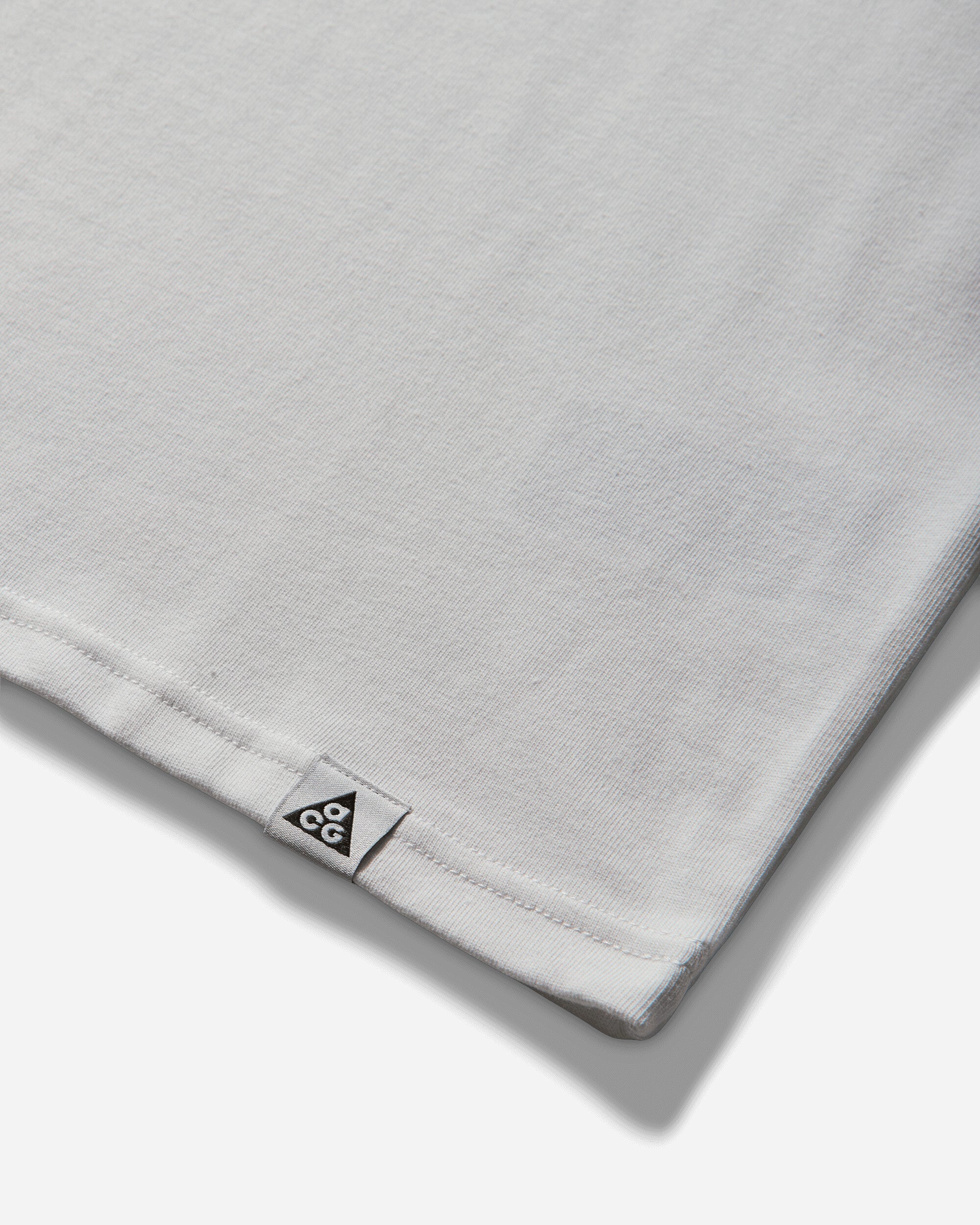 Nike M Acg Tee Alien Summit White T-Shirts Shortsleeve HV2168-121