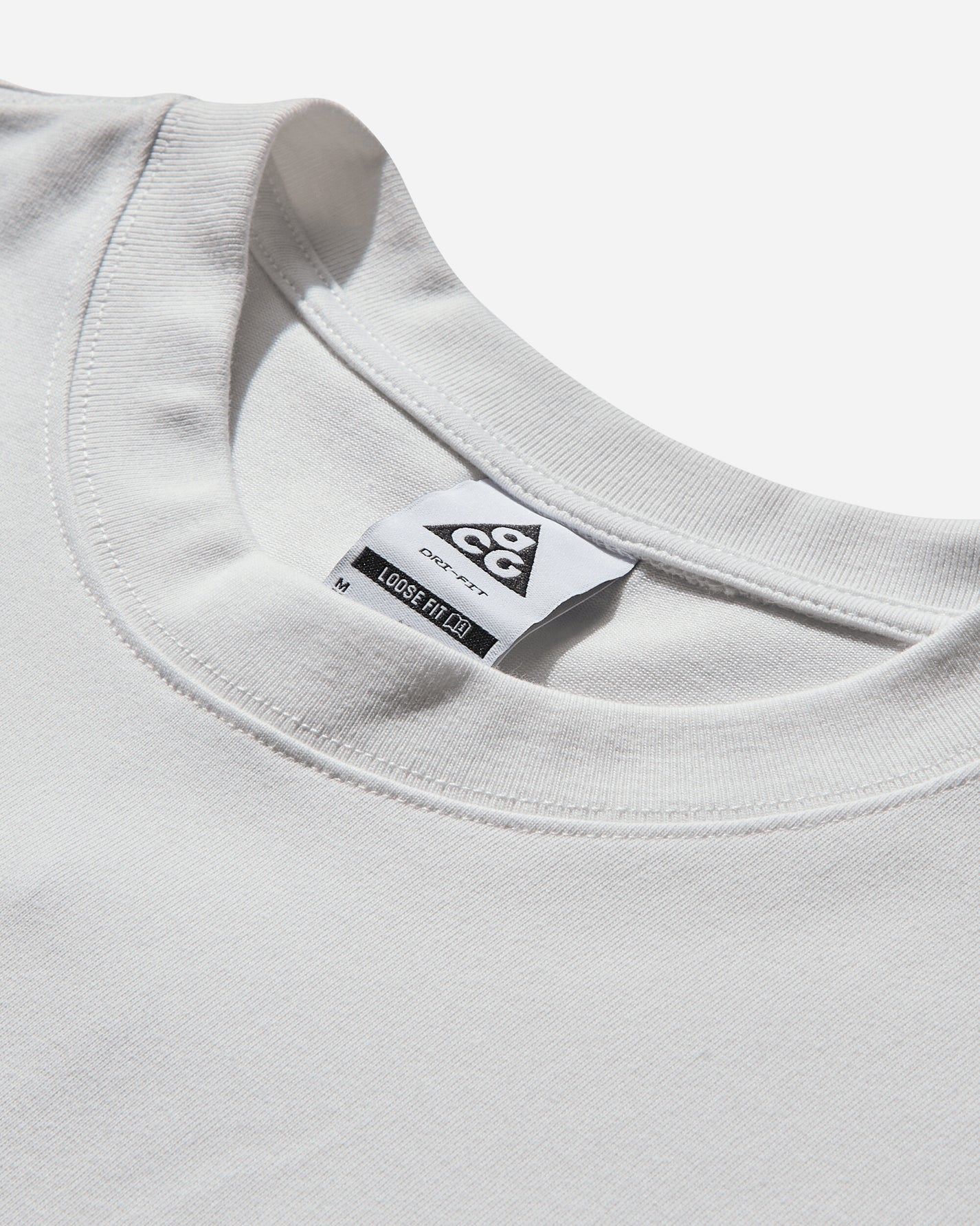 Nike M Nrg Acg Ss Tee Lbr Lungs Summit White T-Shirts Shortsleeve DQ1815-121