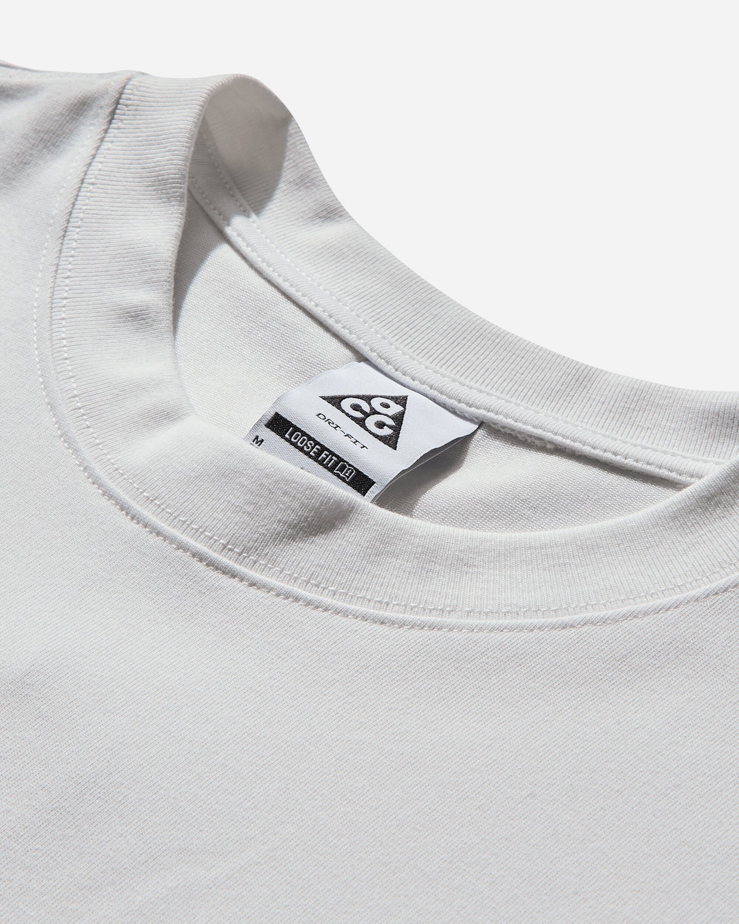 Nike M Nrg Acg Ss Tee Lbr Lungs Summit White T-Shirts Shortsleeve DQ1815-121