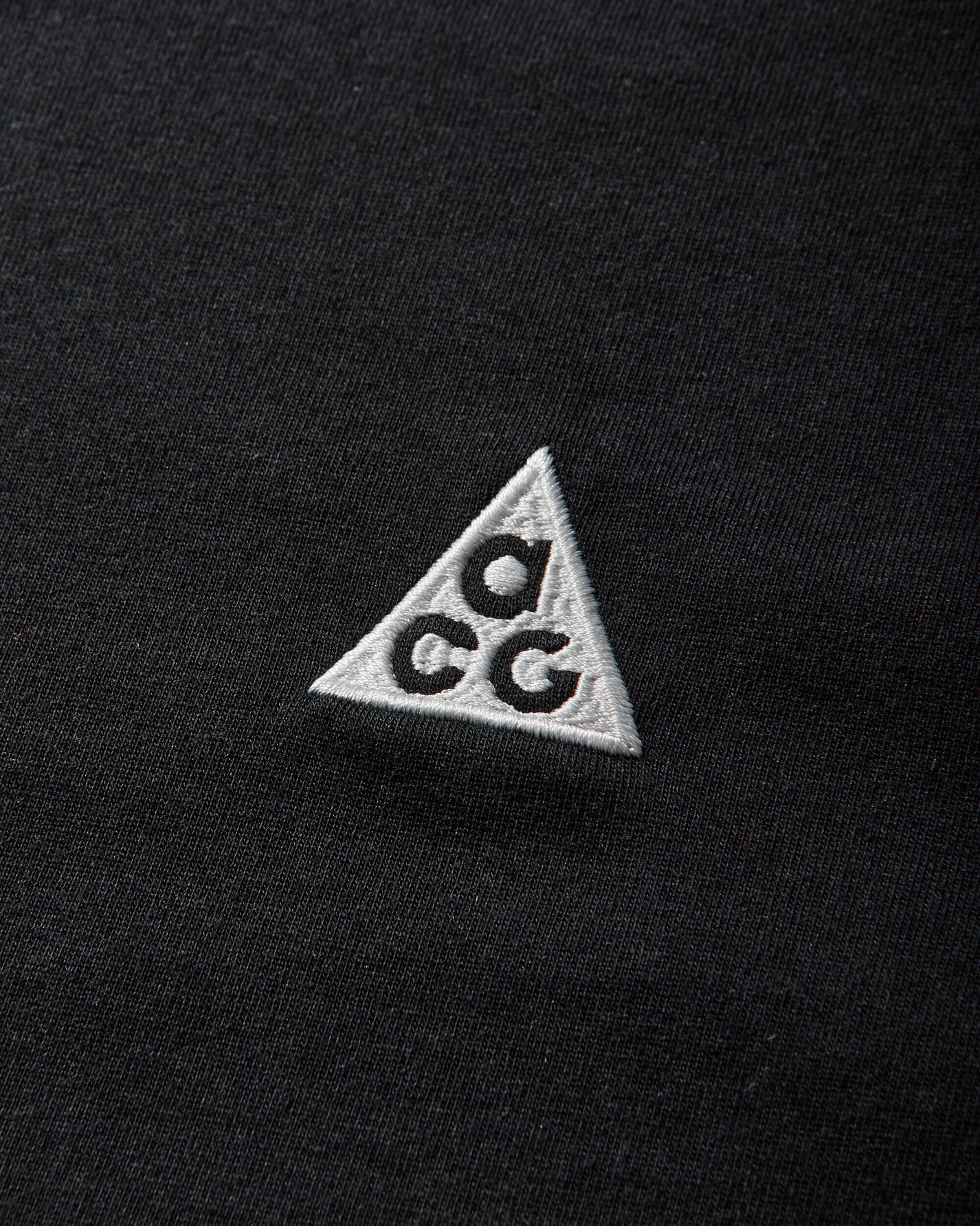 Nike Nike Acg Women's Dri-Fit Short Black/Summit White T-Shirts Shortsleeve II7283-010