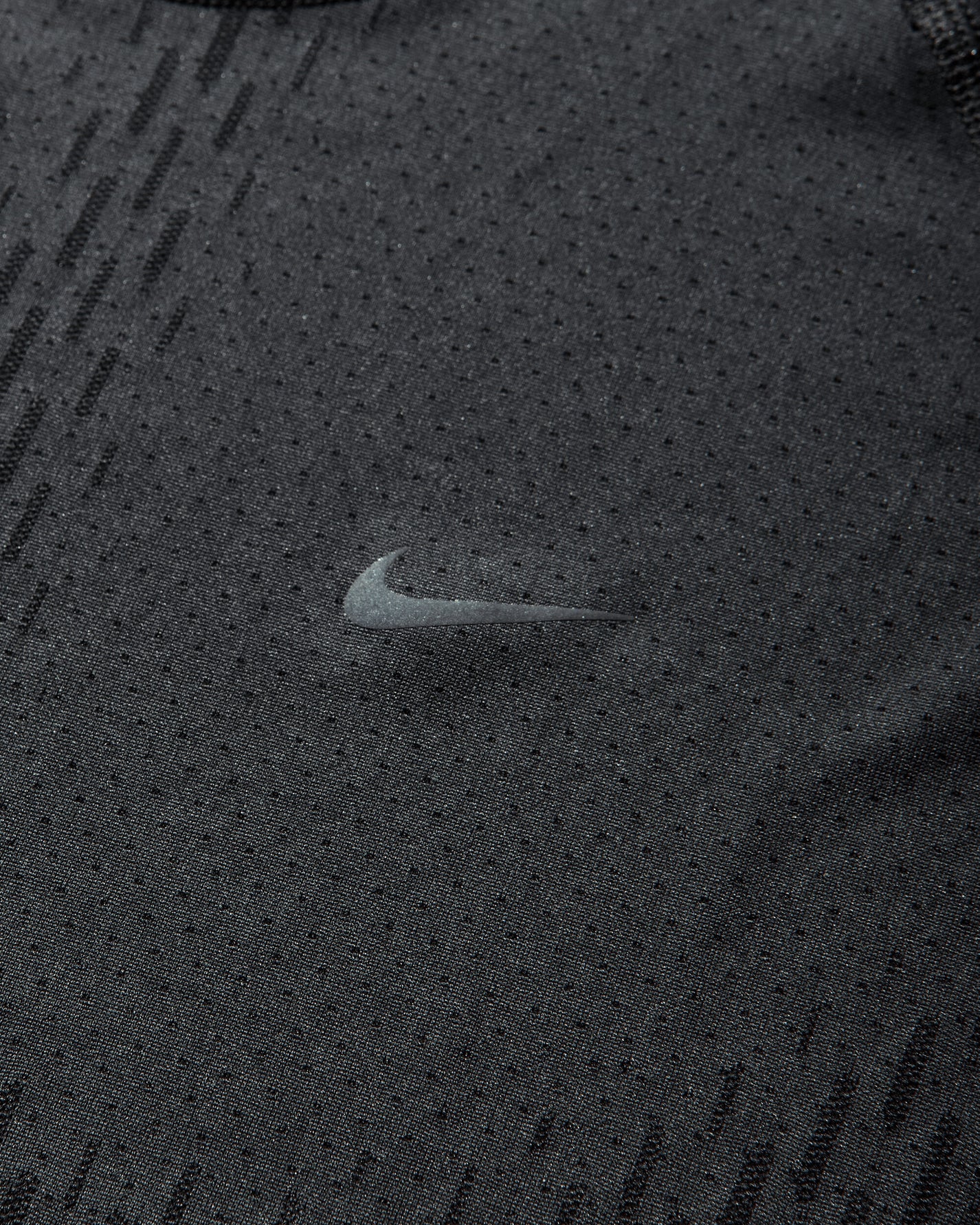 Nike Nike Stride Men's Dri-Fit Adv Off Noir/Black/Refblk T-Shirts Shortsleeve IF2088-010