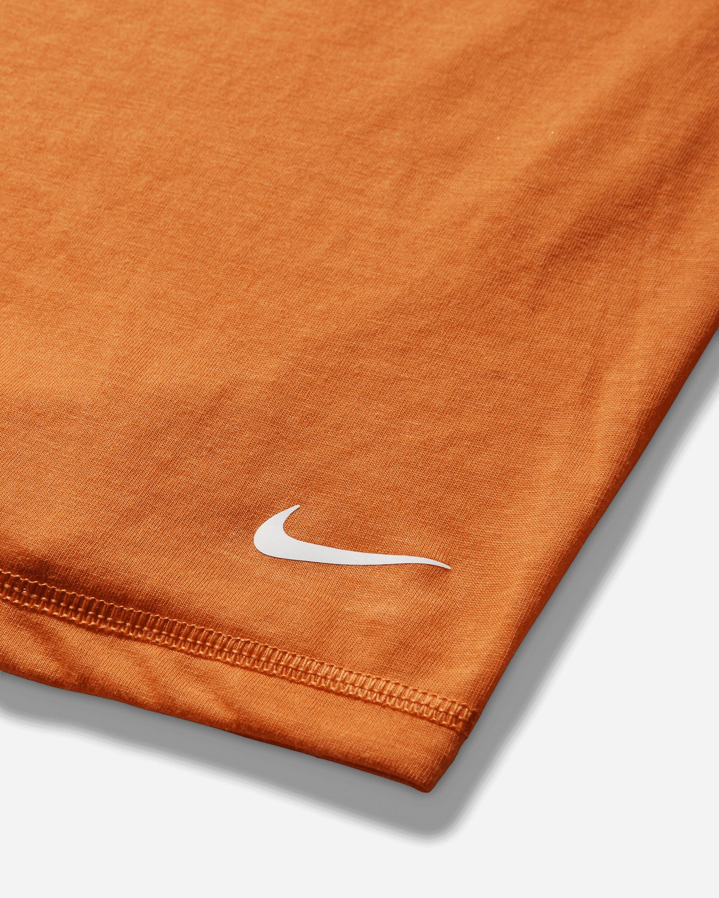 Nike W Acg Trail Df Ss Top (consumer Facing Name Tbd) Safety Orange T-Shirts Shortsleeve IO9650-819