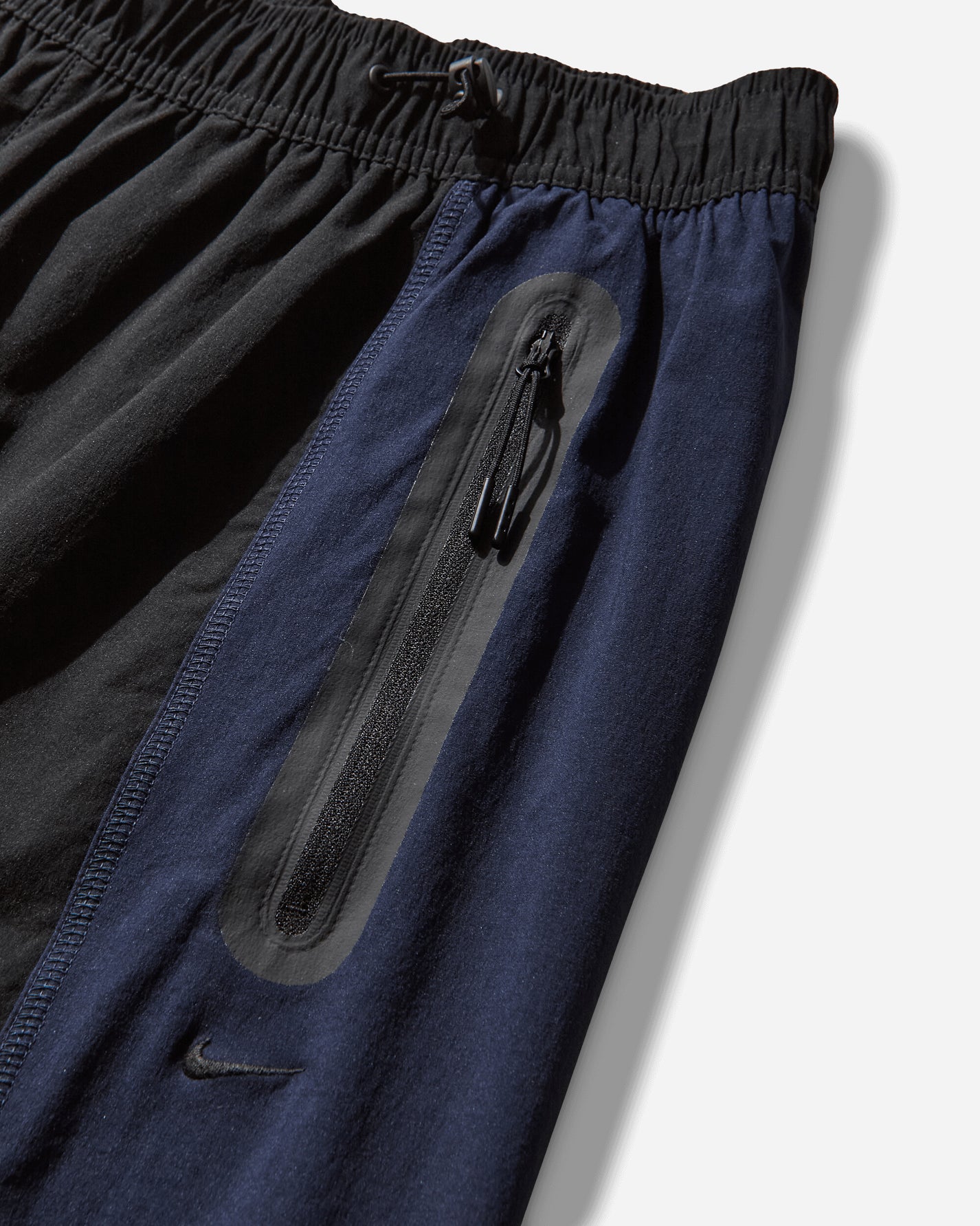 Nike Nike Tech Men's Dri-Fit Woven Color-Block Loose-Fit Pants Black/Obsidian/Black Pants Trousers IH8466-010