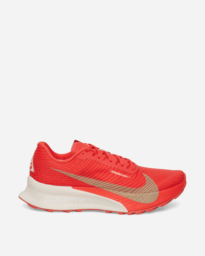 Nike Nike Acg Ultrafly Trail Lt Crimson/Linen Sneakers Low HF5668-600