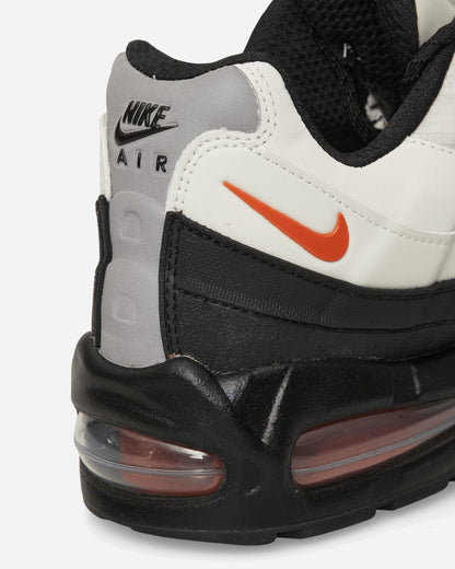 Nike Nike Air Max 95 Gore-Tex Light Bone/Orange/Black Sneakers Low IO1877-001