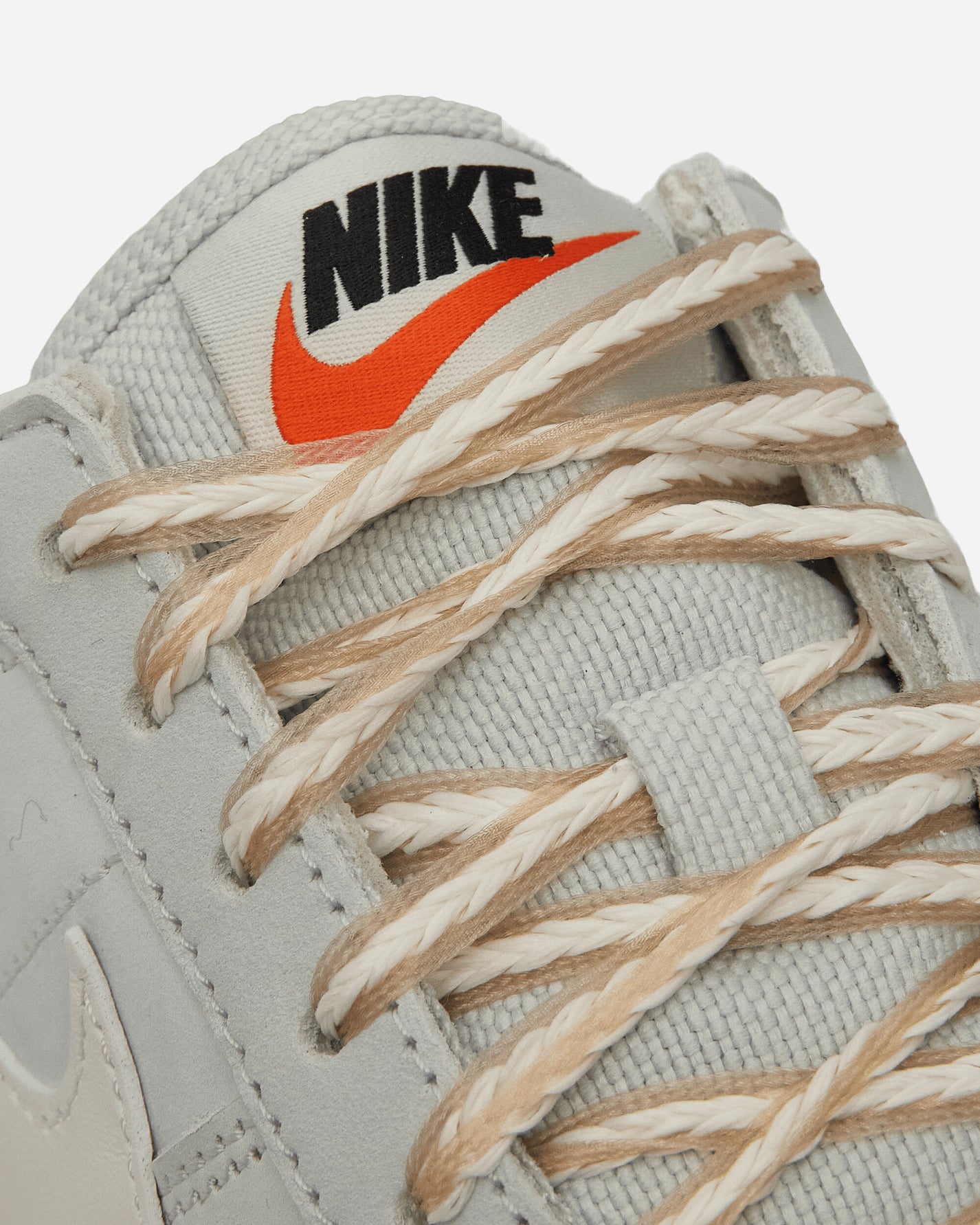 Nike Nike Astrograbber Qs Lt Silver/Sail/Phantom-Black Sneakers Low IH2341-001