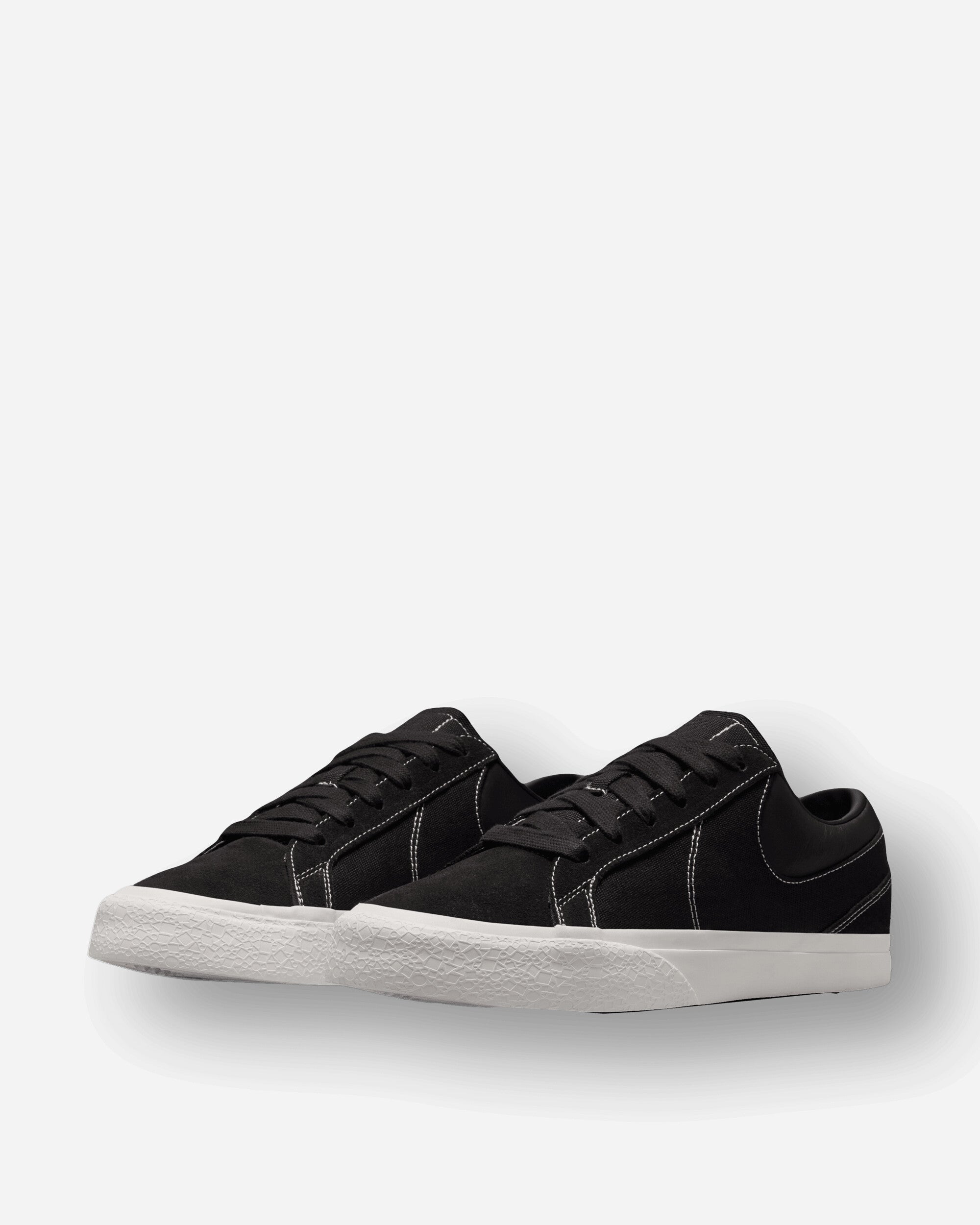 Nike Nike Blazy Black/Sail/White Sneakers Low IM2523-001