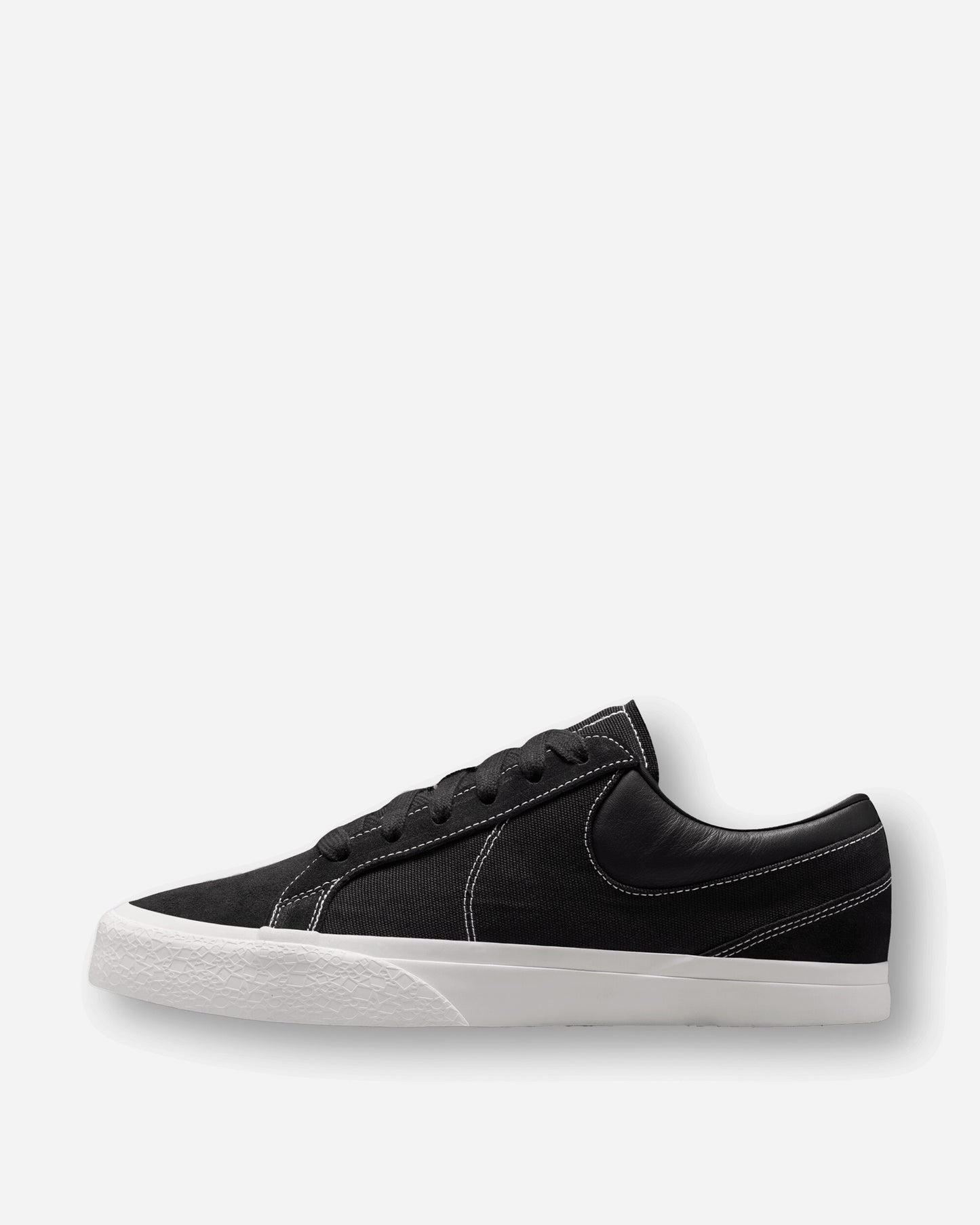 Nike Nike Blazy Black/Sail/White Sneakers Low IM2523-001