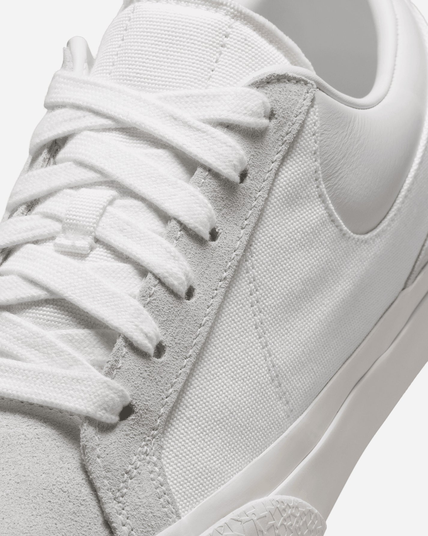 Nike Nike Blazy White/Summit White/Sail Sneakers Low IM2523-100