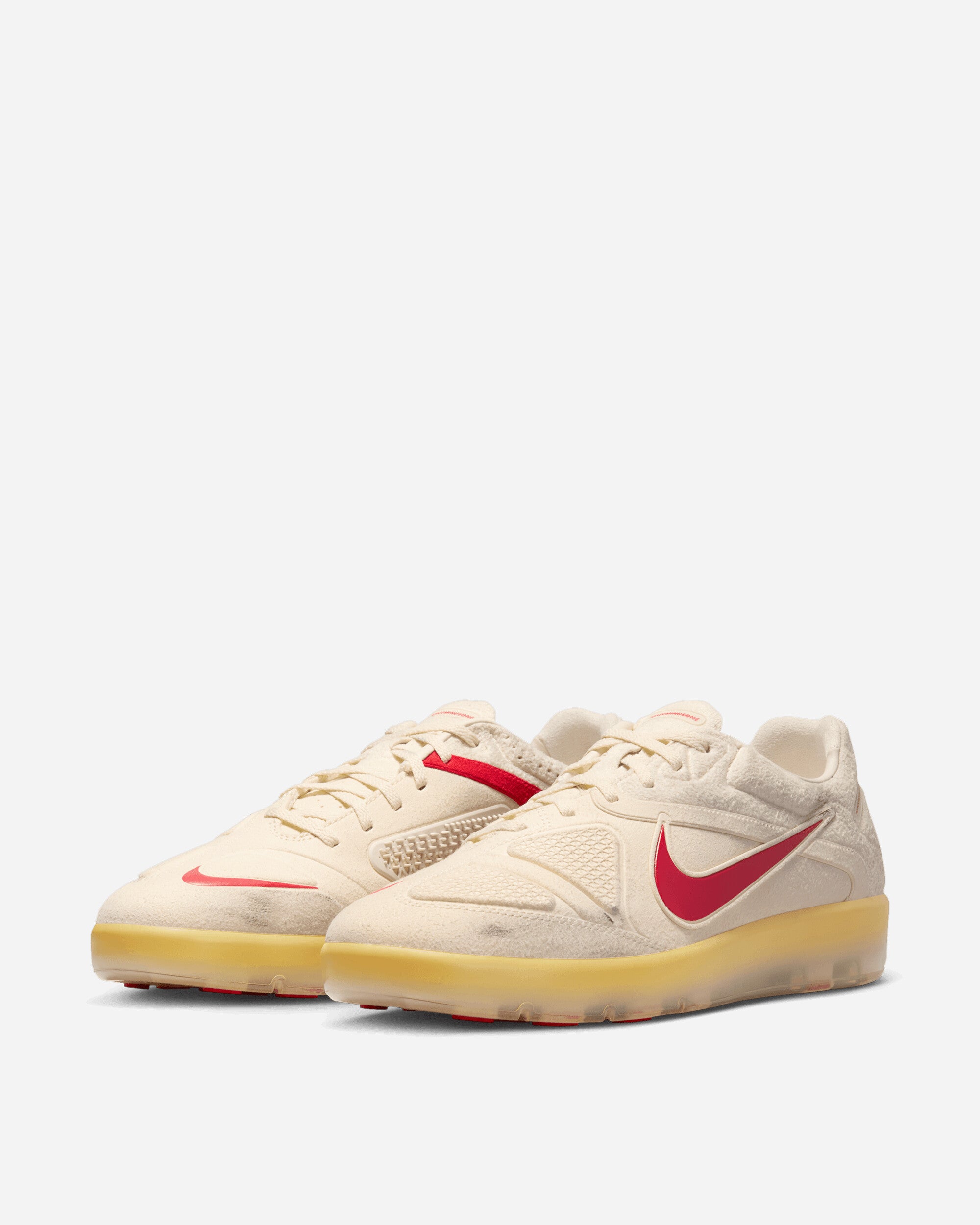 Nike Nike Cryo Shot Gd Natural/Univ Red/Univ Gold Sneakers Low HQ1460-100