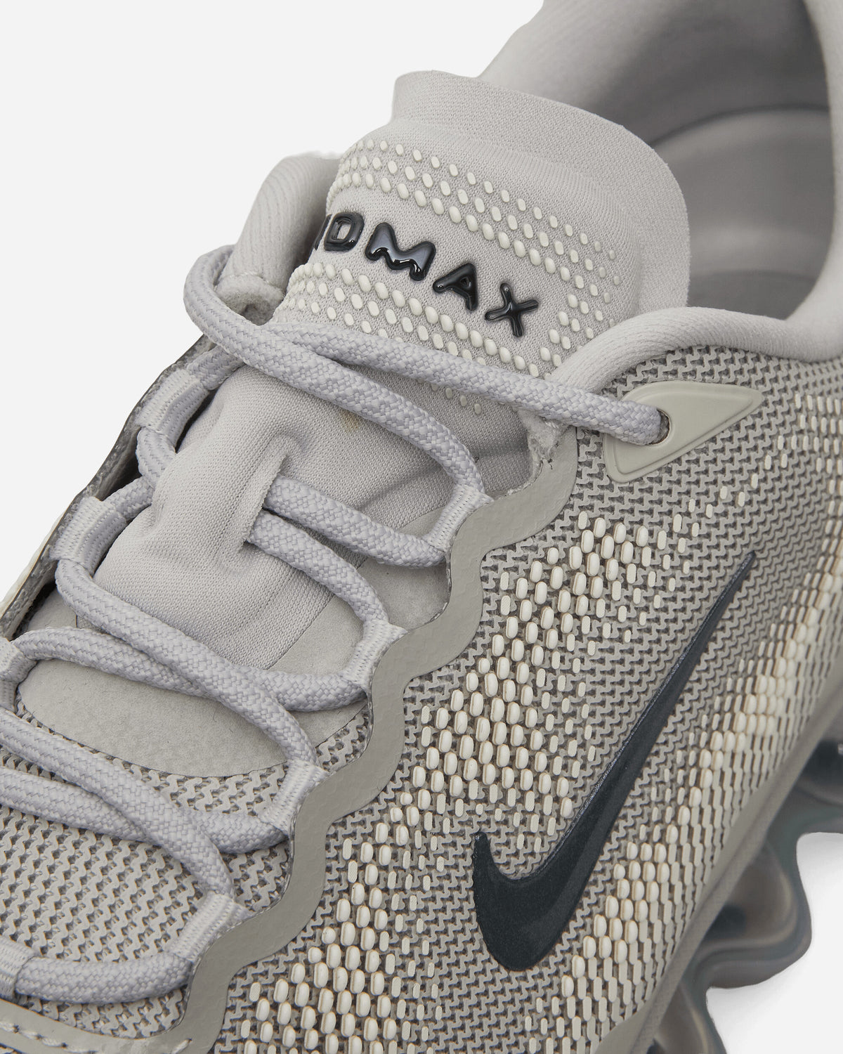 Nike Nike Liquid Max Grey Fog/Grey/Platinum Sneakers Low IQ7634-005