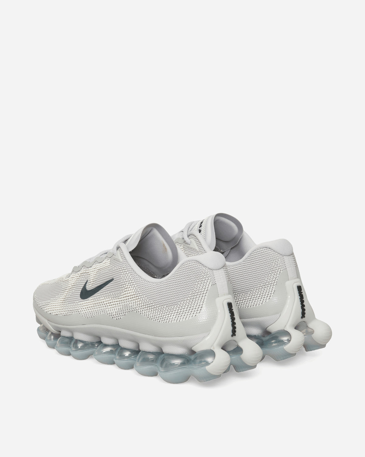 Nike Nike Liquid Max Grey Fog/Grey/Platinum Sneakers Low IQ7634-005