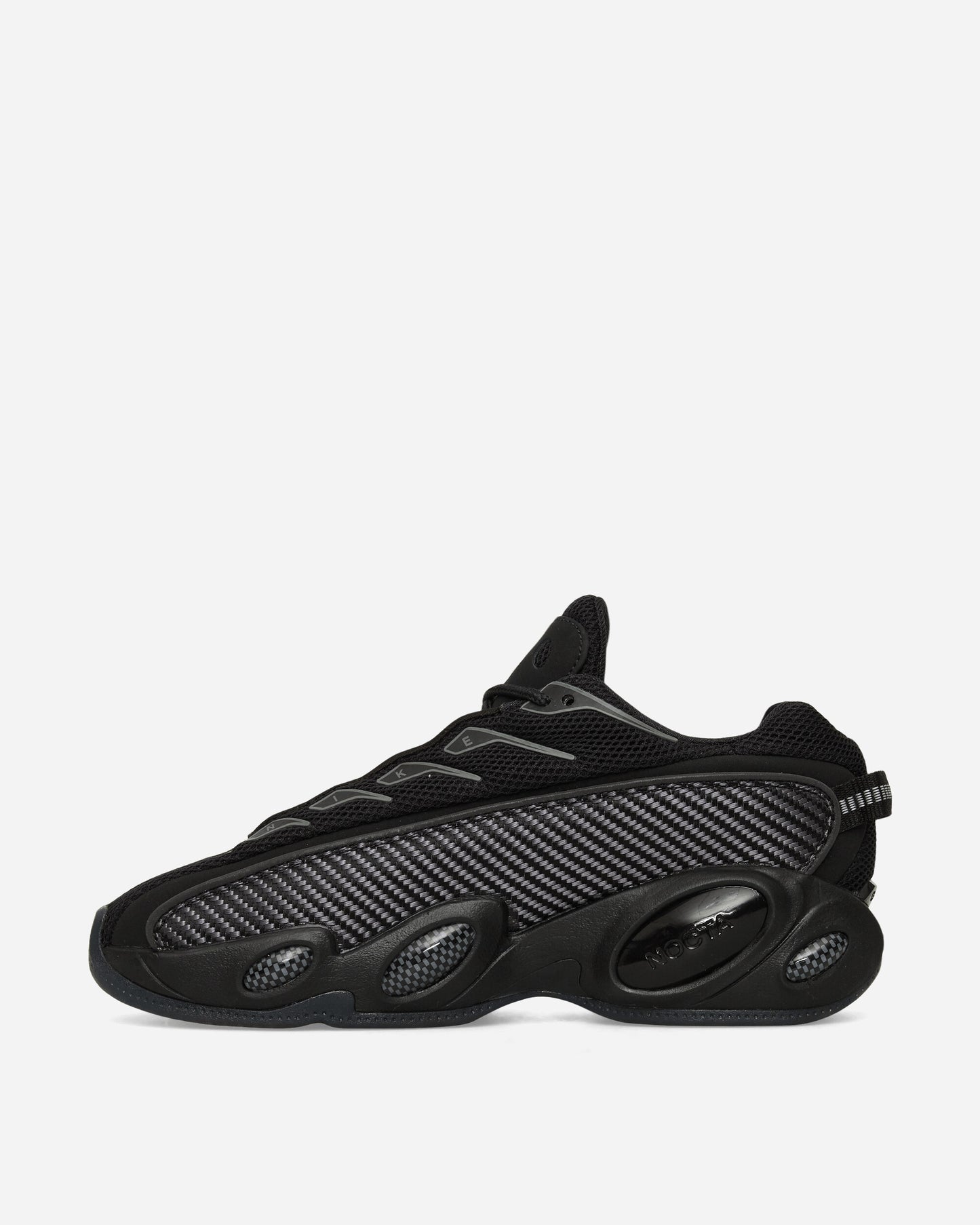 Nike Nocta Glide Shoes Black/Black-Iron Grey-Universi Sneakers Low DM0879-002