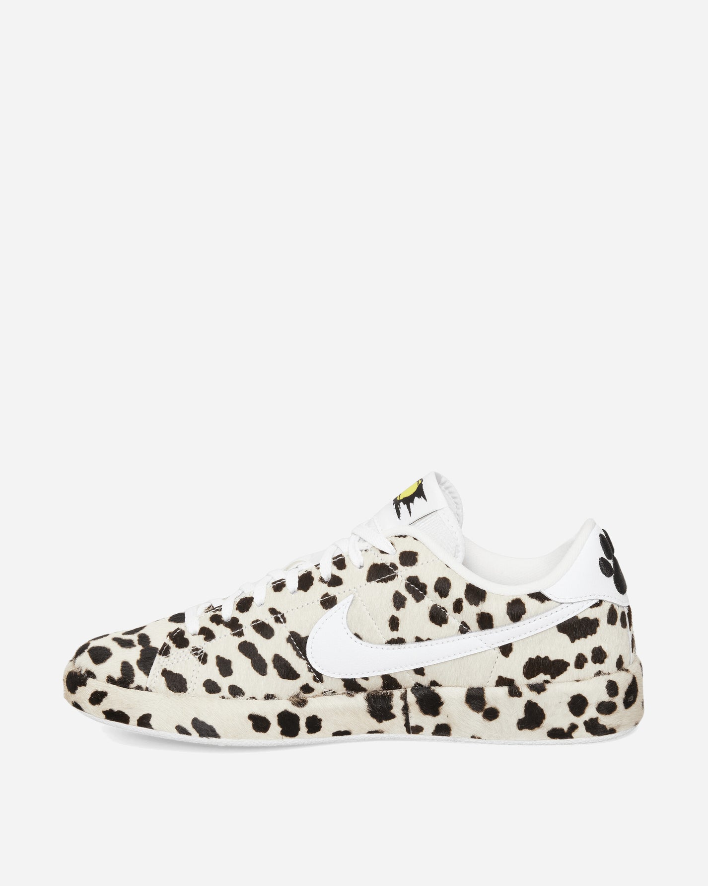 Nike Tennis Classic Cs Prm Chew Dog White/White/Black Sneakers Low JA8560-100