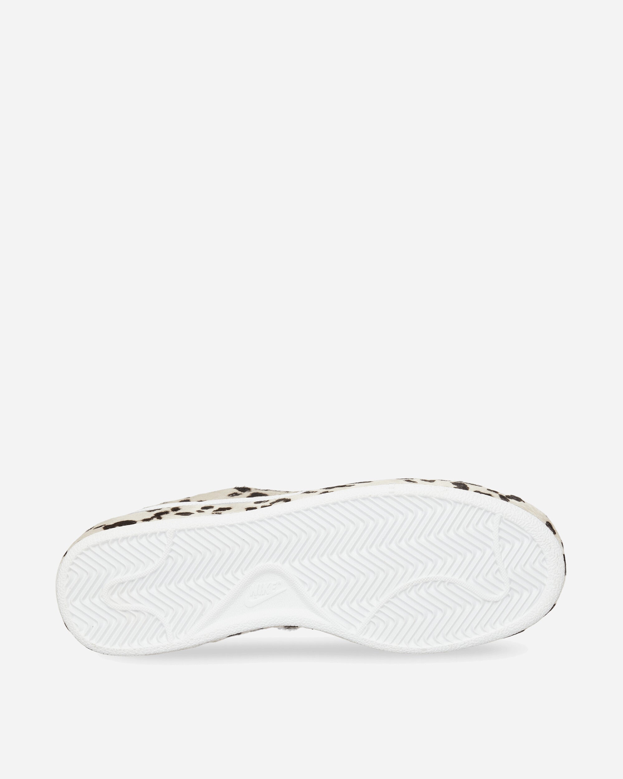 Nike Tennis Classic Cs Prm Chew Dog White/White/Black Sneakers Low JA8560-100