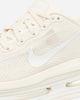 Nike W Nike Vomero Premium Ess Chalk/White-Pale Ivory-Summit Sneakers Low IQ8102-100