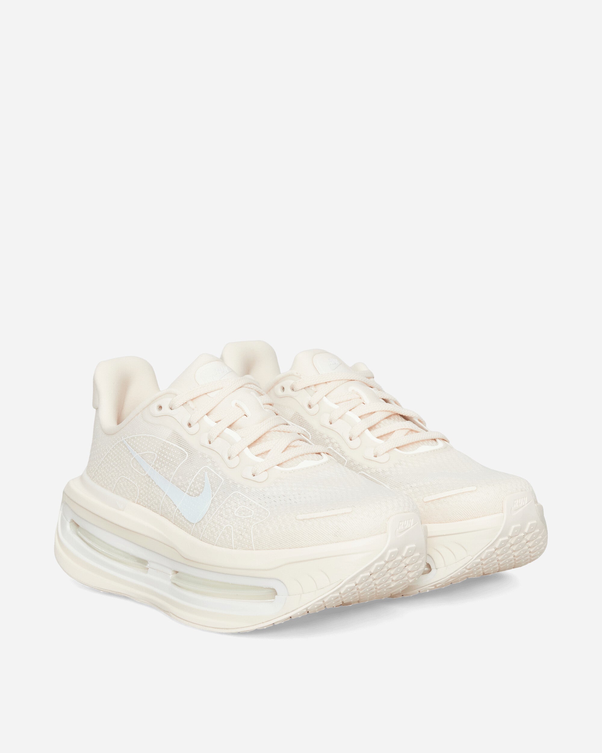 Nike W Nike Vomero Premium Ess Chalk/White-Pale Ivory-Summit Sneakers Low IQ8102-100