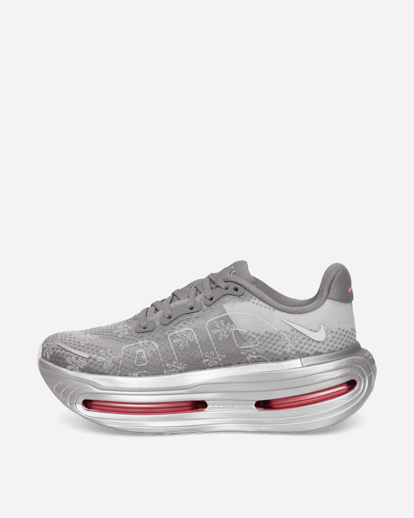 Nike W Nike Vomero Premium Qs Fdl Geyser Grey/Peony-Metallic Sil Sneakers Low IQ0028-001
