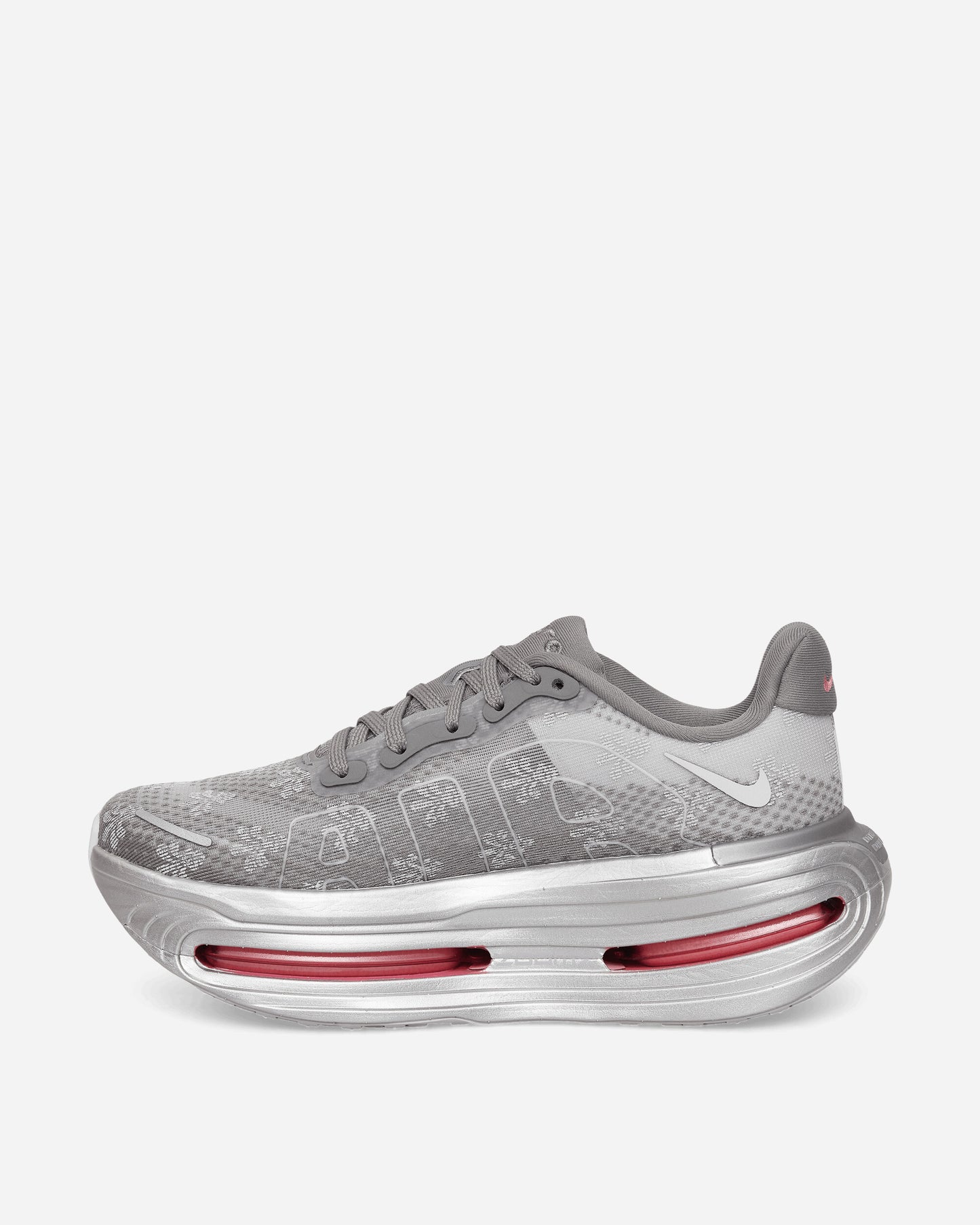 Nike W Nike Vomero Premium Qs Fdl Geyser Grey/Peony-Metallic Sil Sneakers Low IQ0028-001
