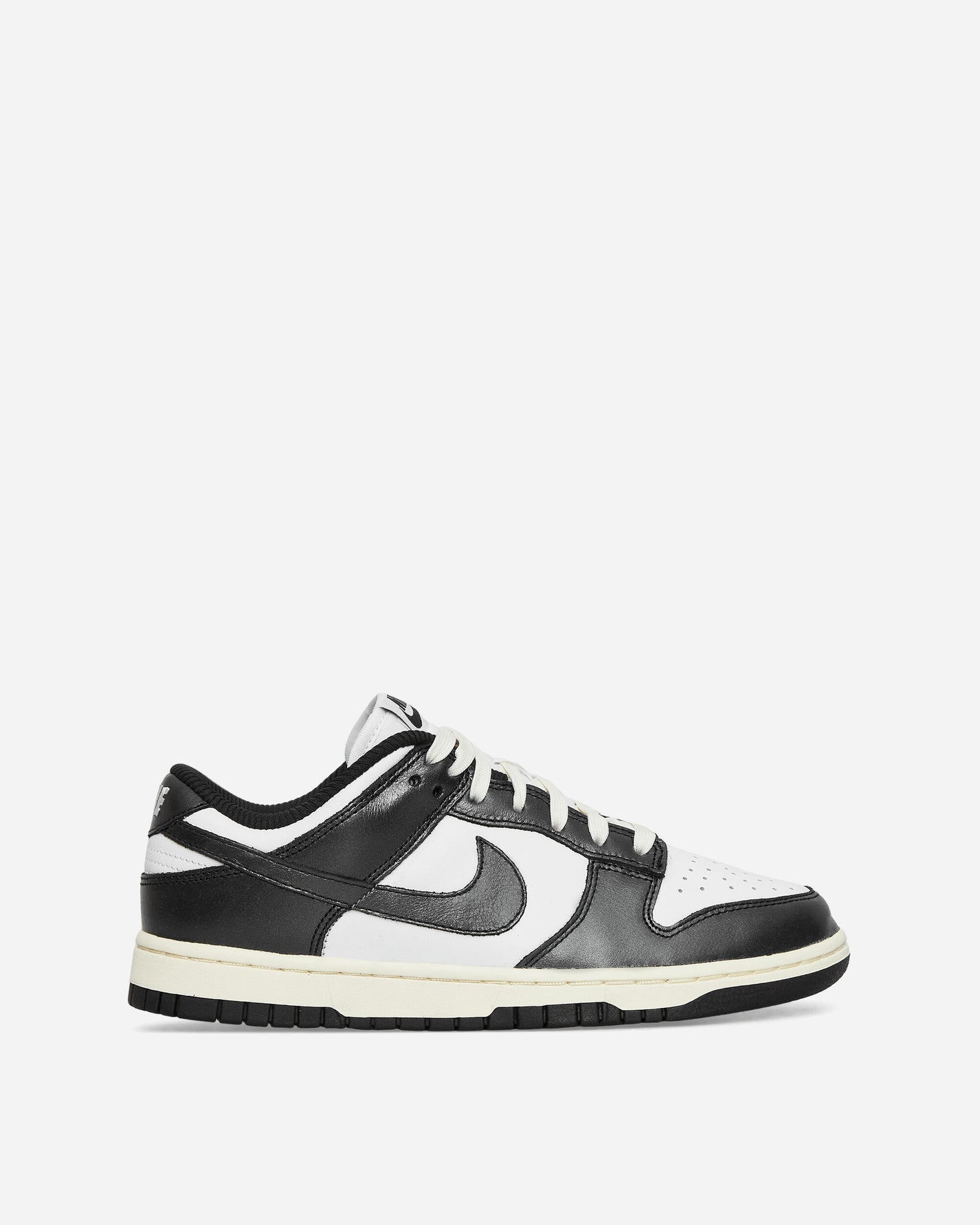 Nike Wmns Nike Dunk Low Prm White/Black/Coconut Milk Sneakers Low FQ8899-100