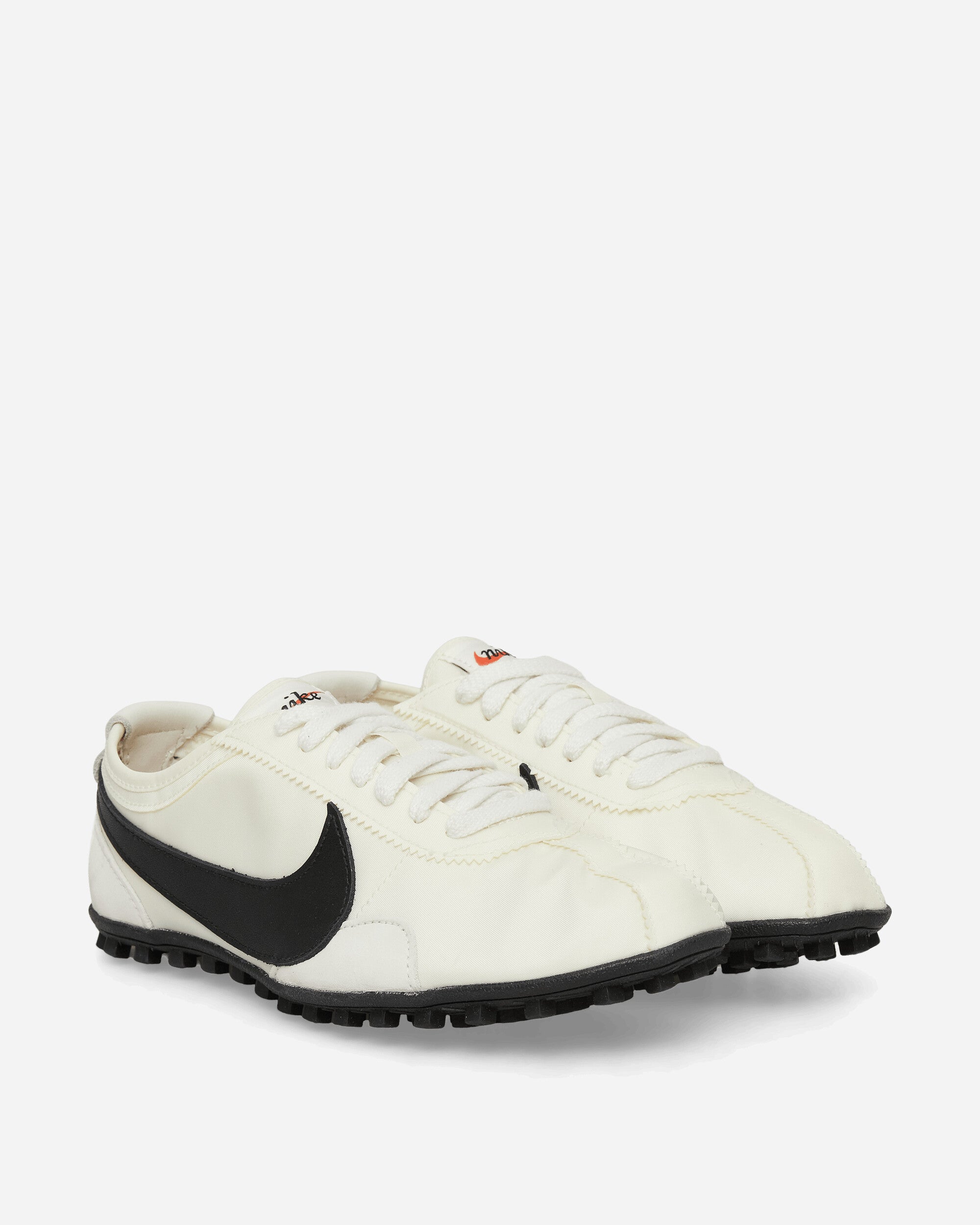 Nike Wmns Nike Moon Racer Soft Pearl/BlacK Sneakers Low II0407-001