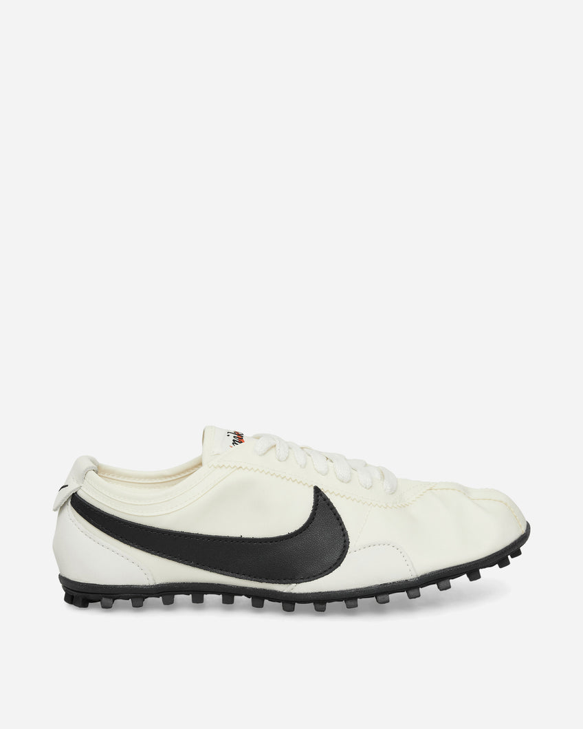 Nike Wmns Nike Moon Racer Soft Pearl/BlacK Sneakers Low II0407-001