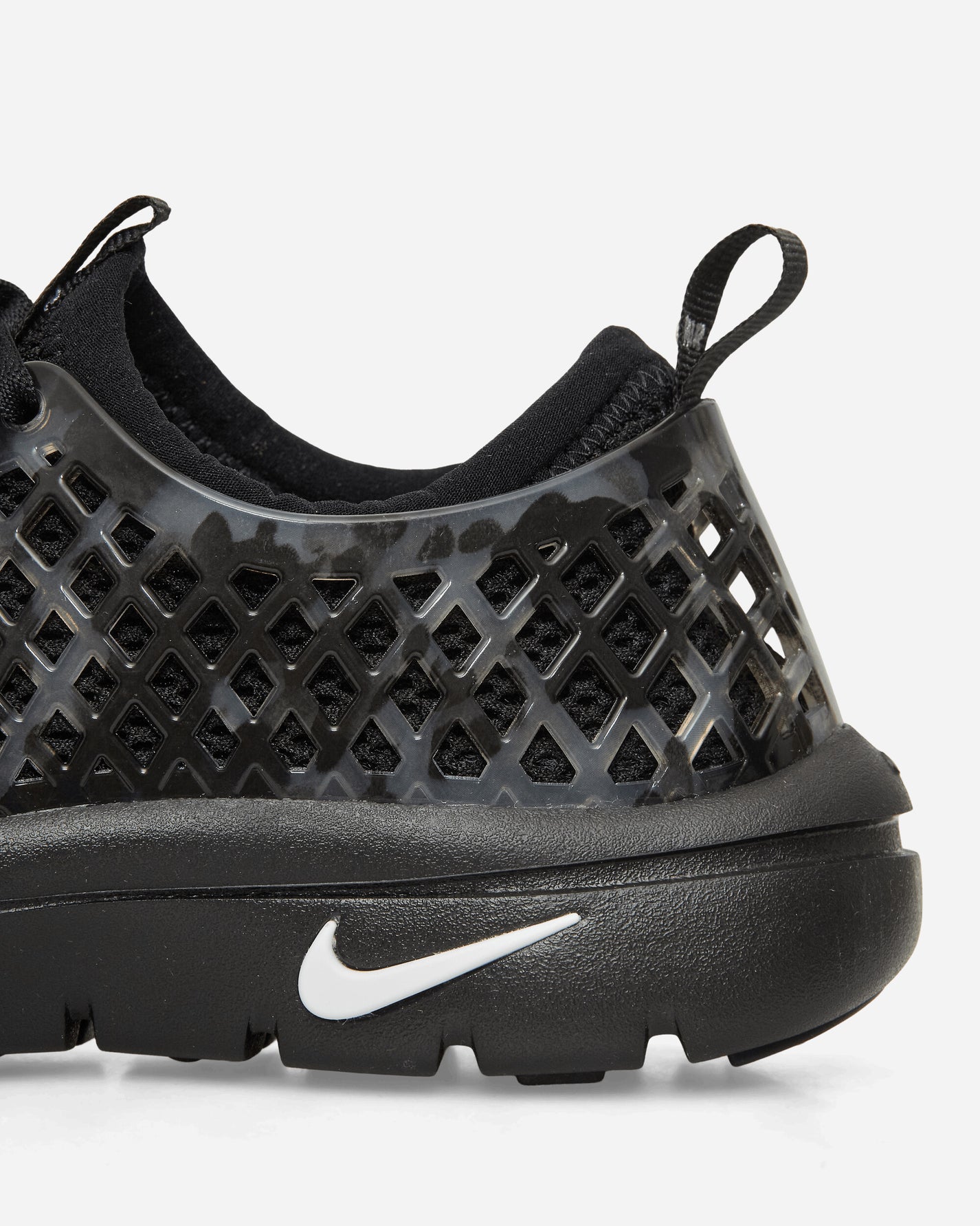Nike Wmns Nike Rejuven8 Run Black/White/Black Sneakers Low IU3167-002