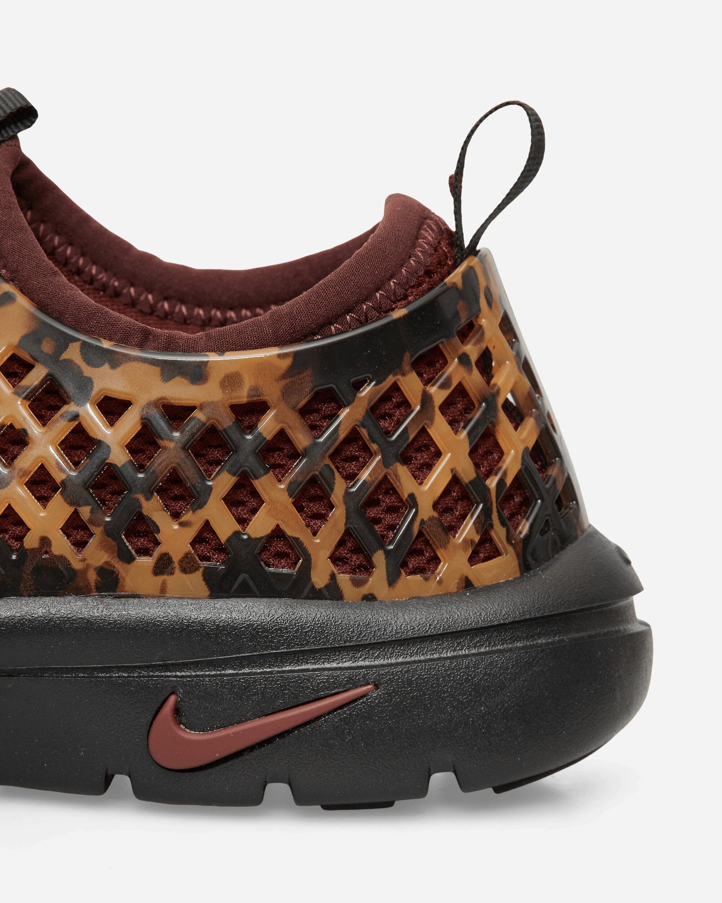 Nike Wmns Nike Rejuven8 Run Black/Barkroot Brown/Black Sneakers Low IU3167-001