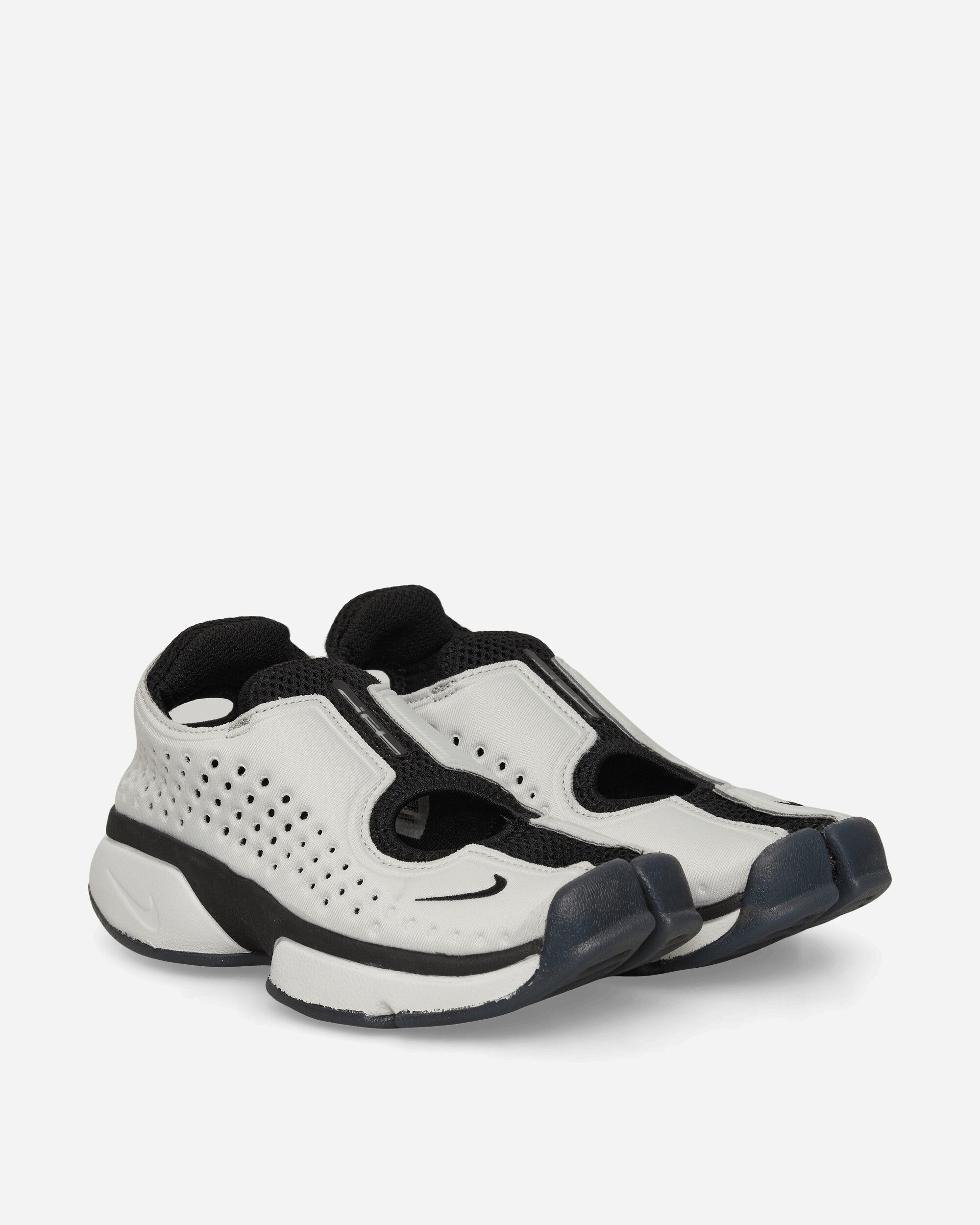Nike Wmns Nike Rift 2 Metallic Silver/Black/Grey Sneakers Low IQ8006-003