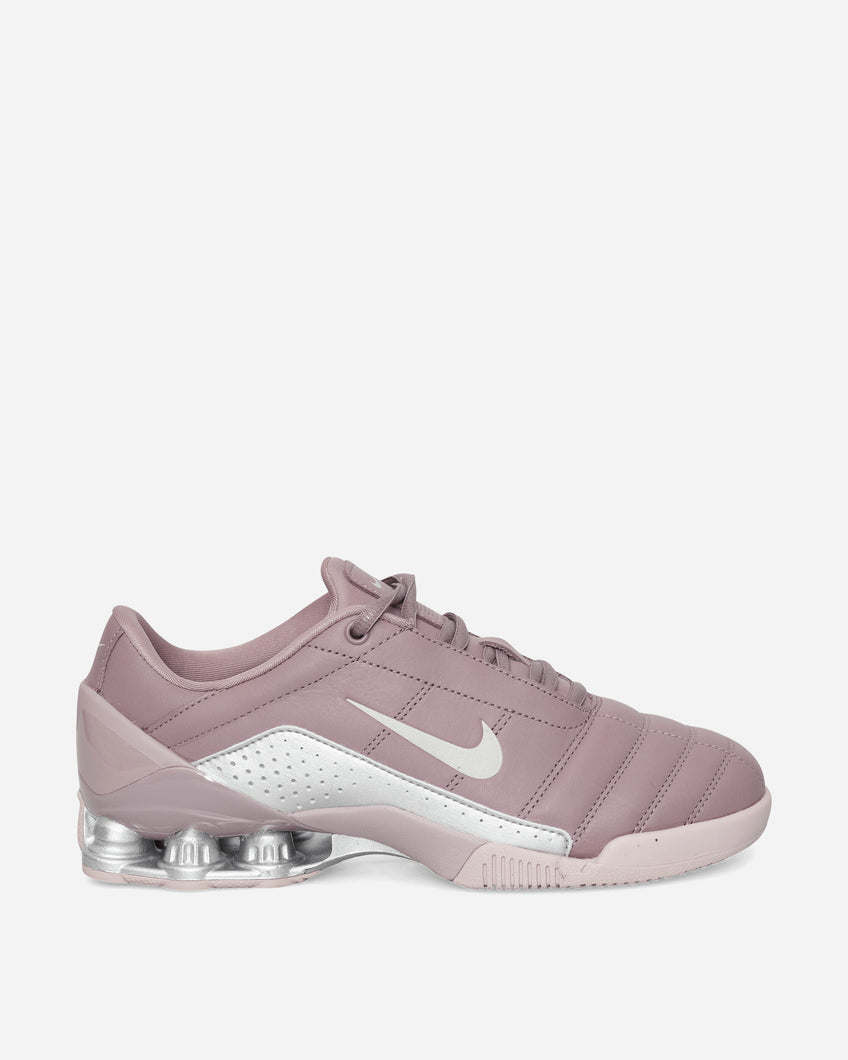 Nike Wmns Nike T90 Shox Magia Qs Taupe Grey/Mtlc Silver Sneakers Low IO9300-201